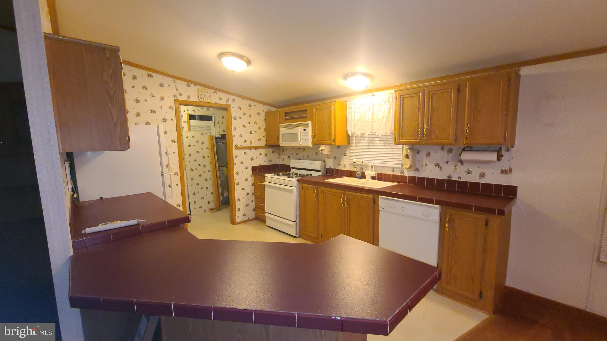 HARFORD VILLAGE - Residential