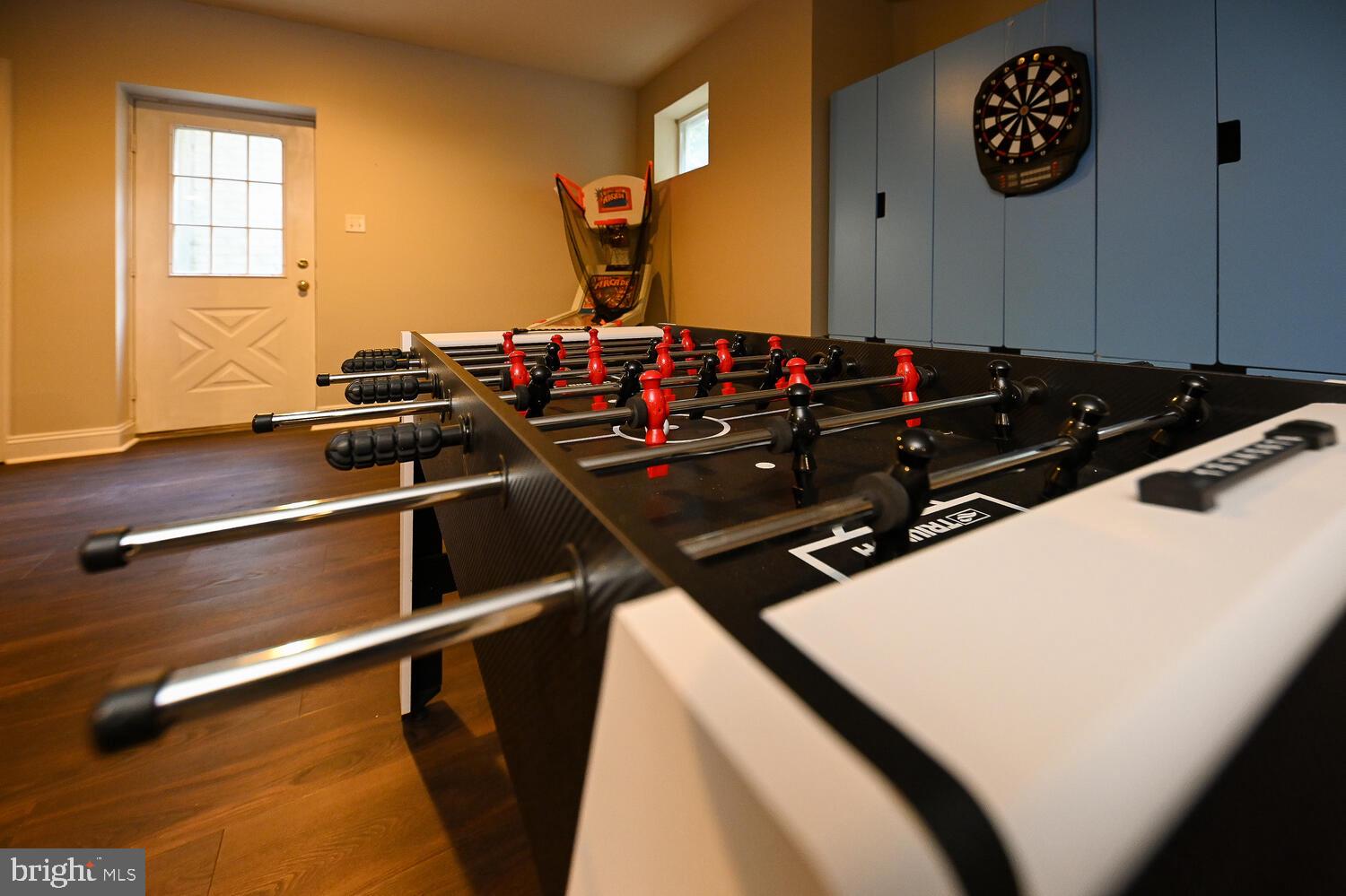 CLARKSVILLE HUNT - Residential