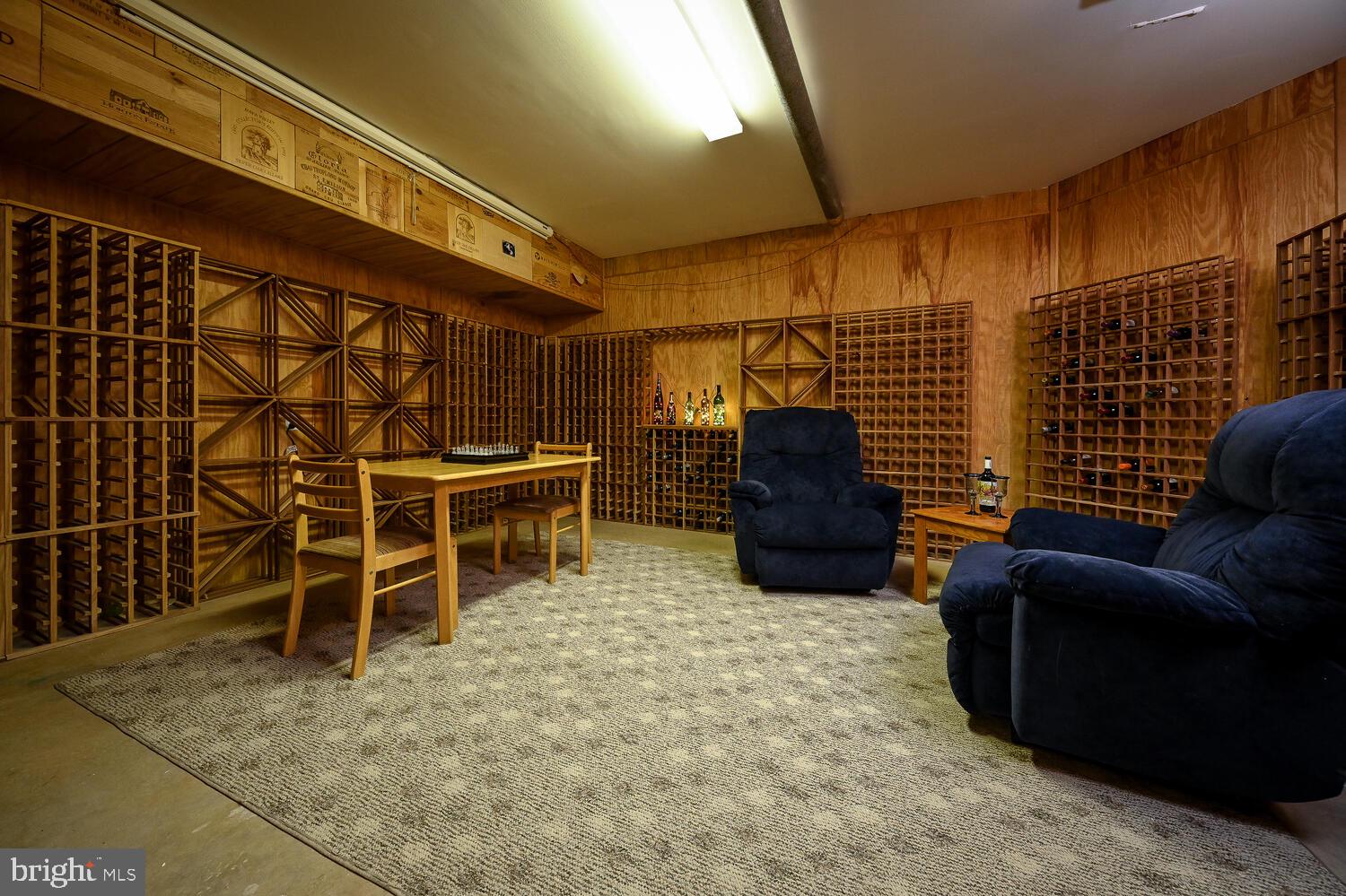 CLARKSVILLE HUNT - Residential