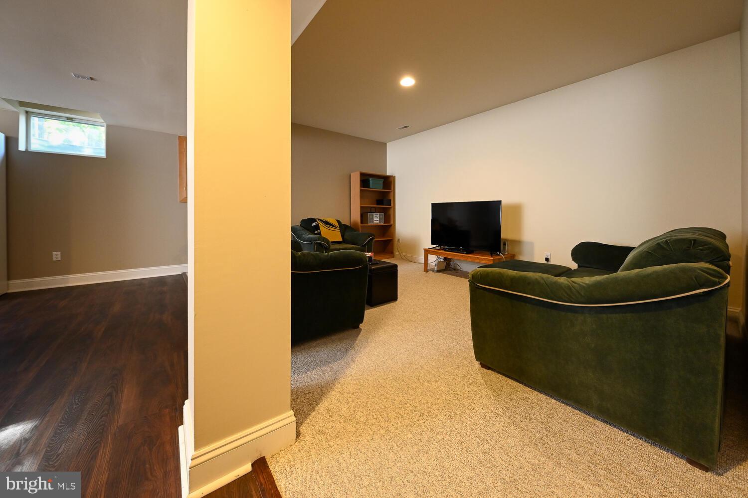 CLARKSVILLE HUNT - Residential