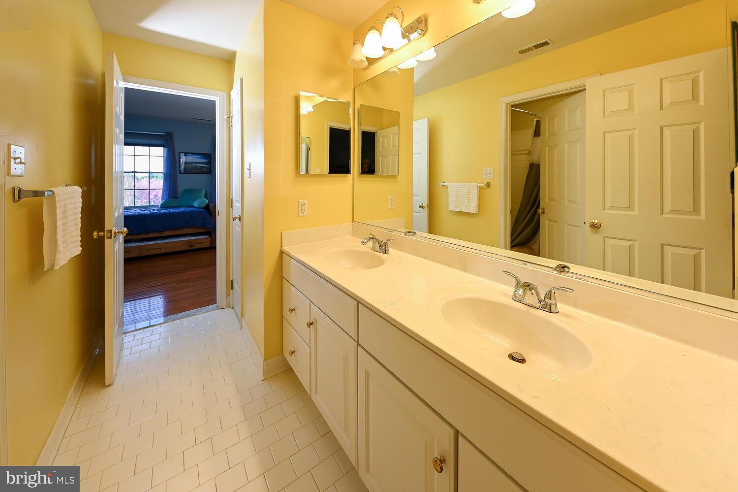 CLARKSVILLE HUNT - Residential