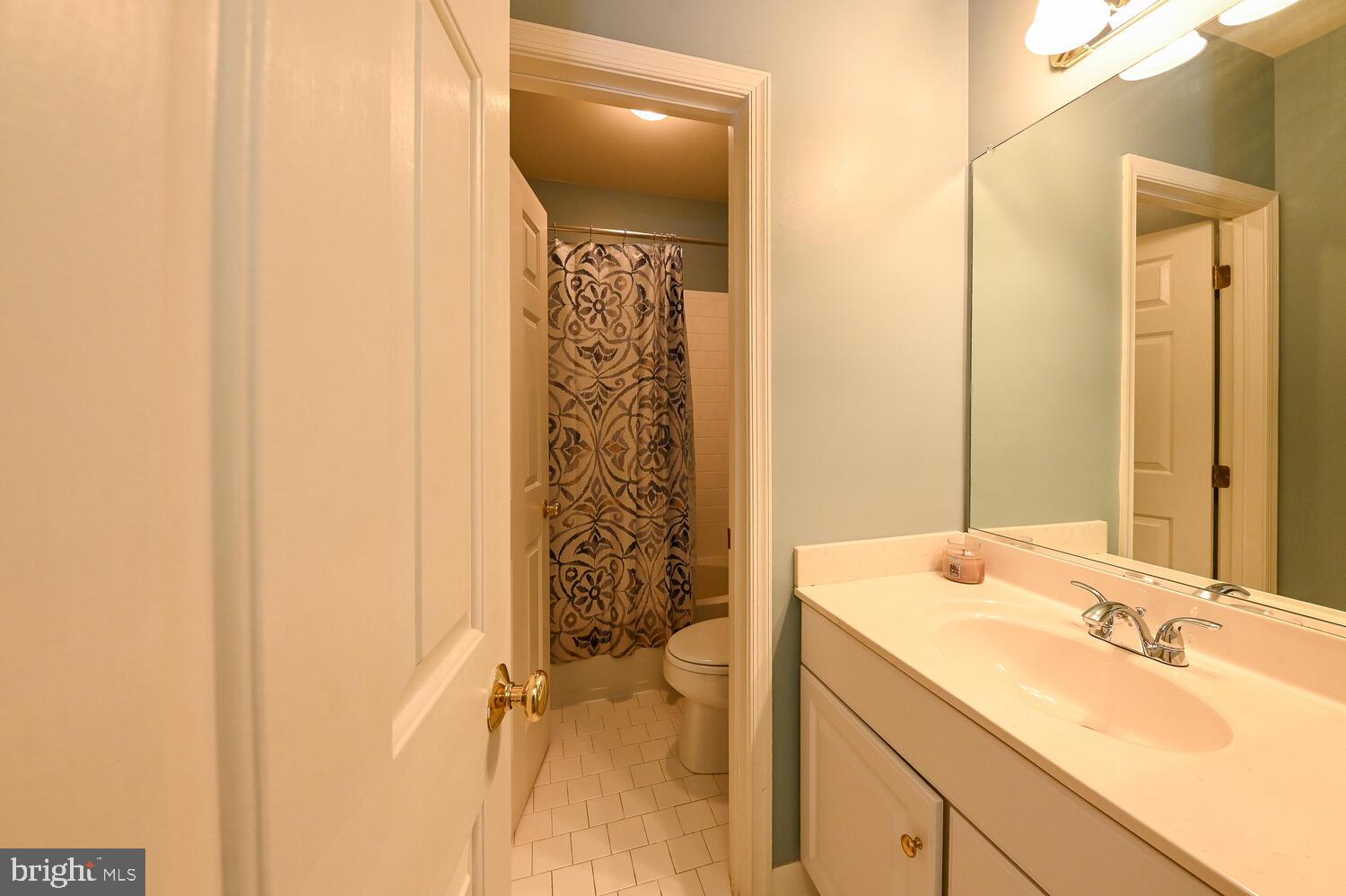 CLARKSVILLE HUNT - Residential