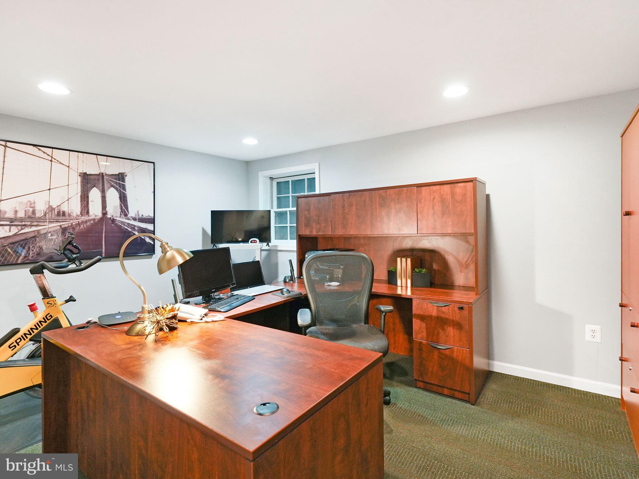 CHERRY RUN - Residential