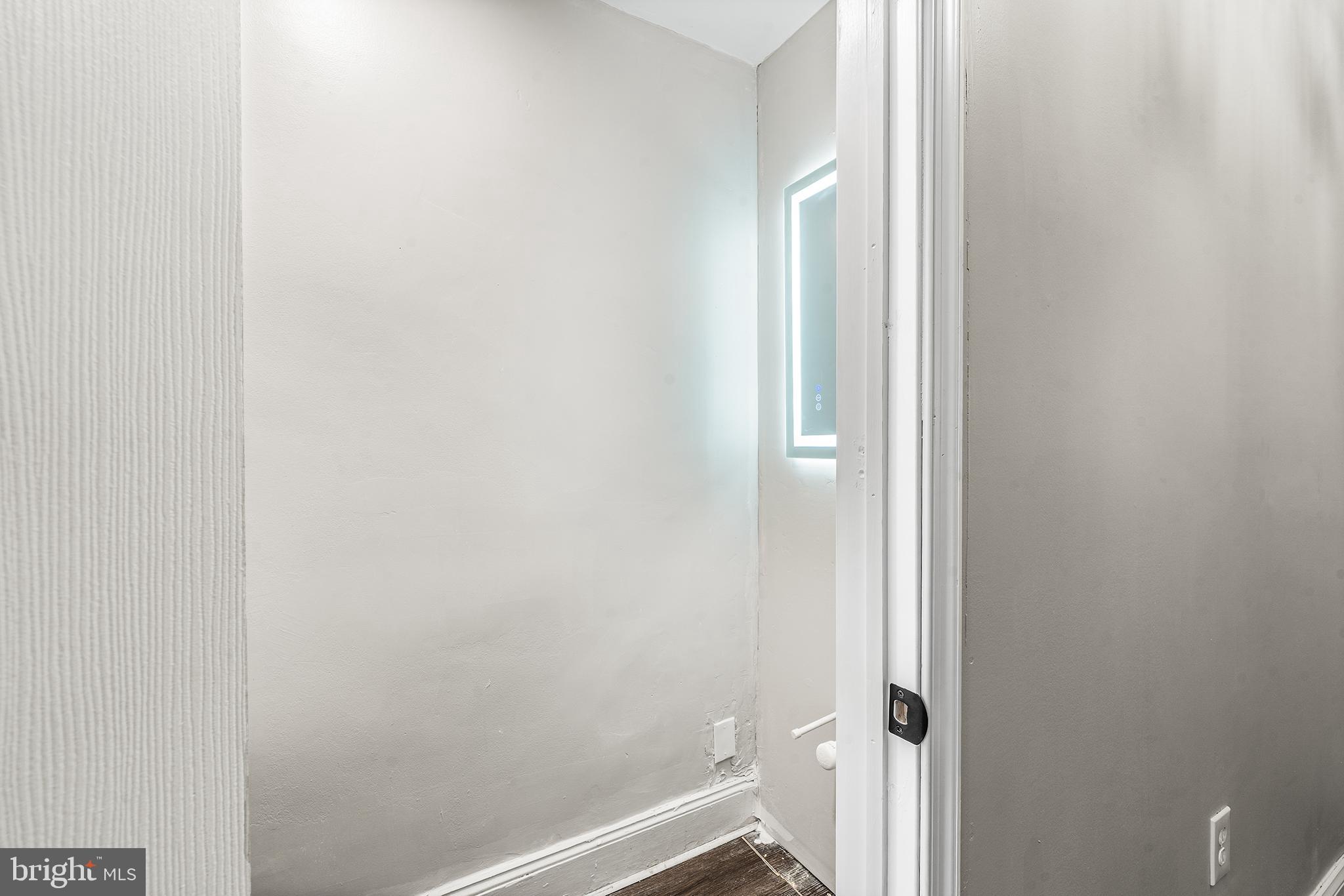 SHIPLEY HILL - Residential