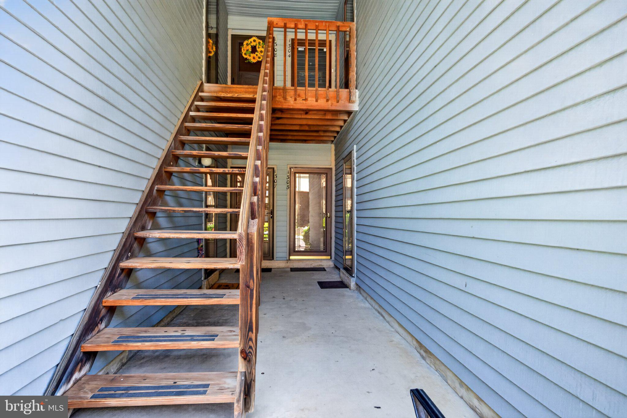 1301 WOODHOLLOW DRIVE