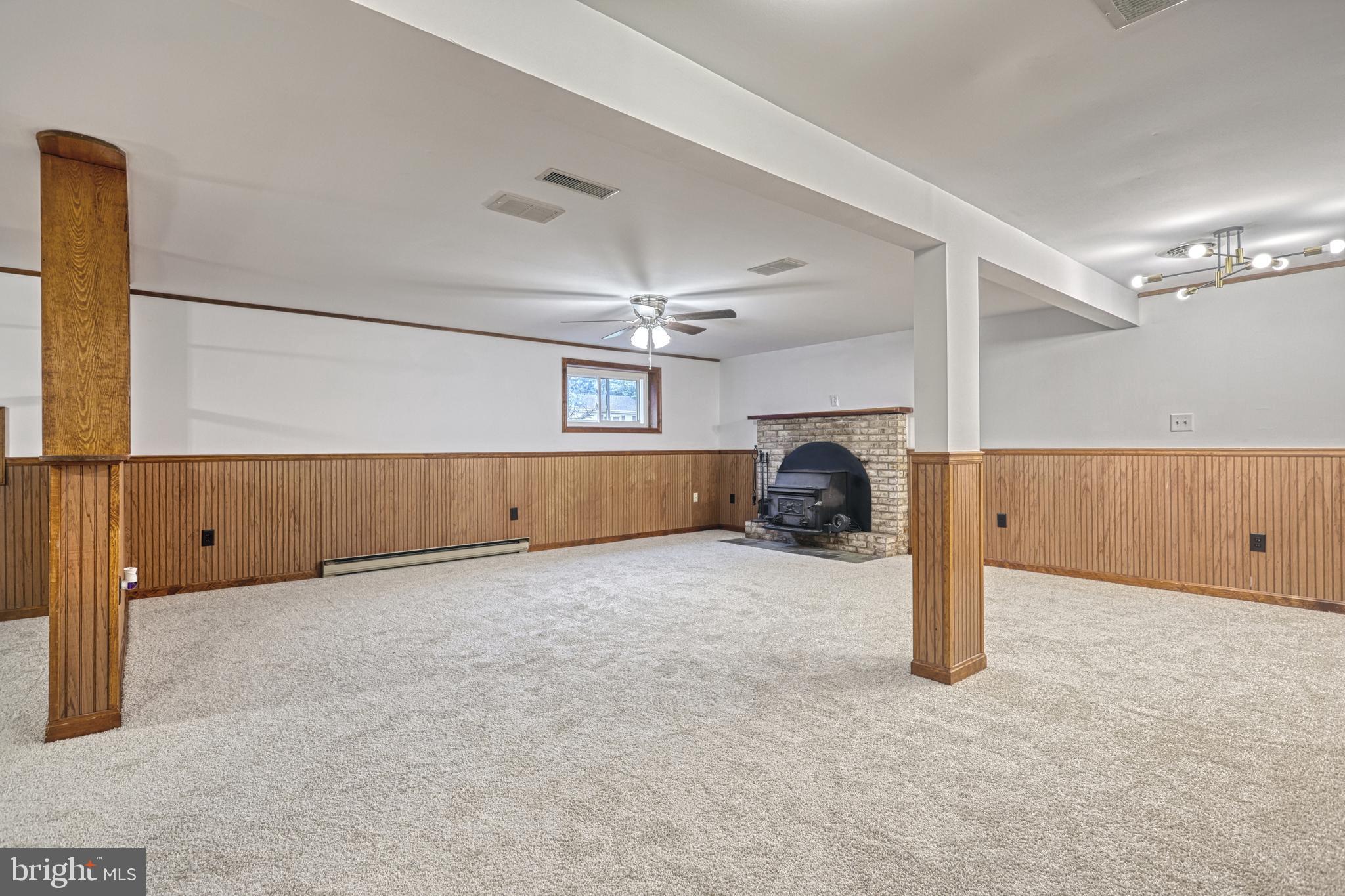 SPRING RUN ACRES - Residential