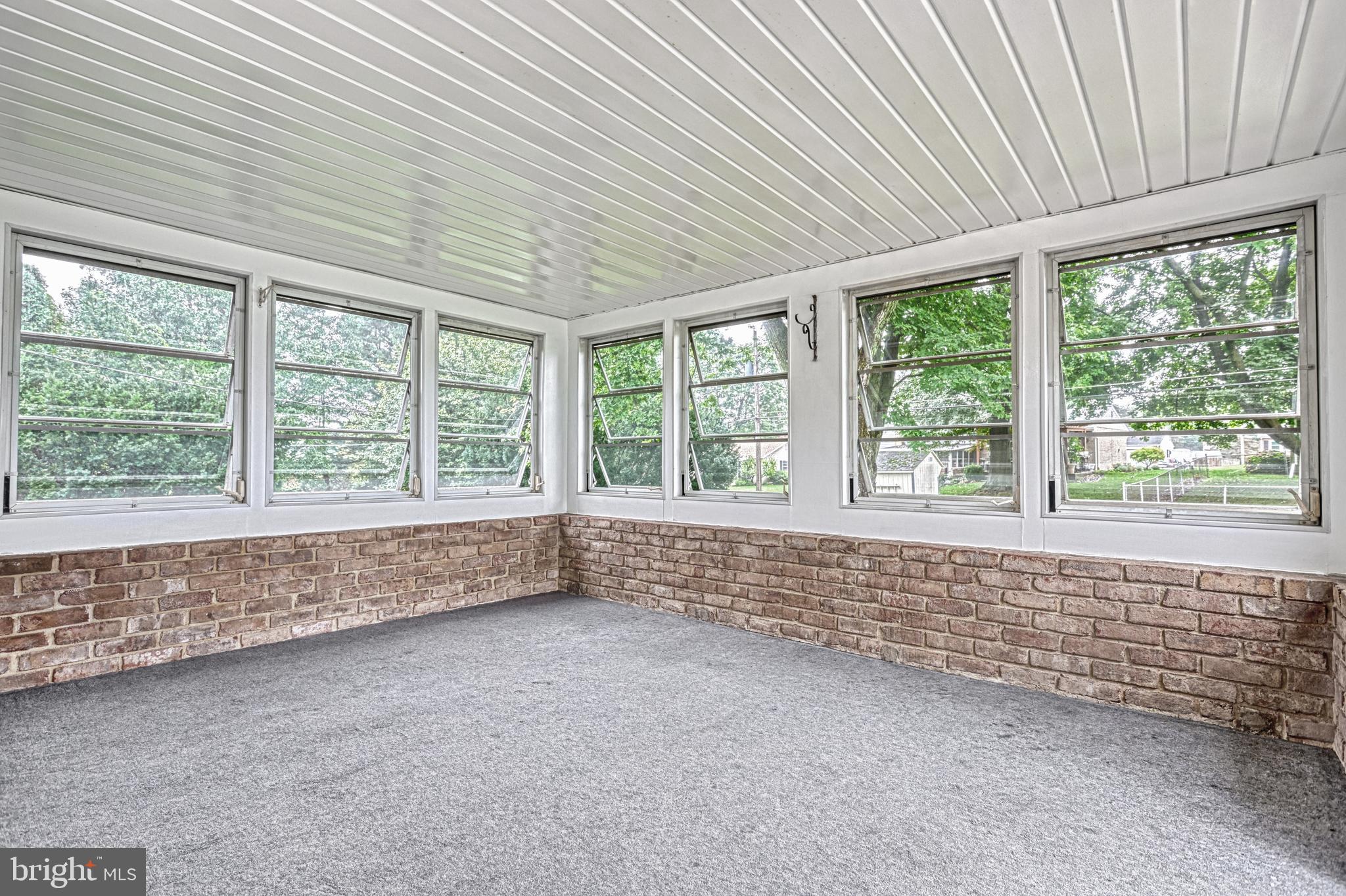 SPRING RUN ACRES - Residential