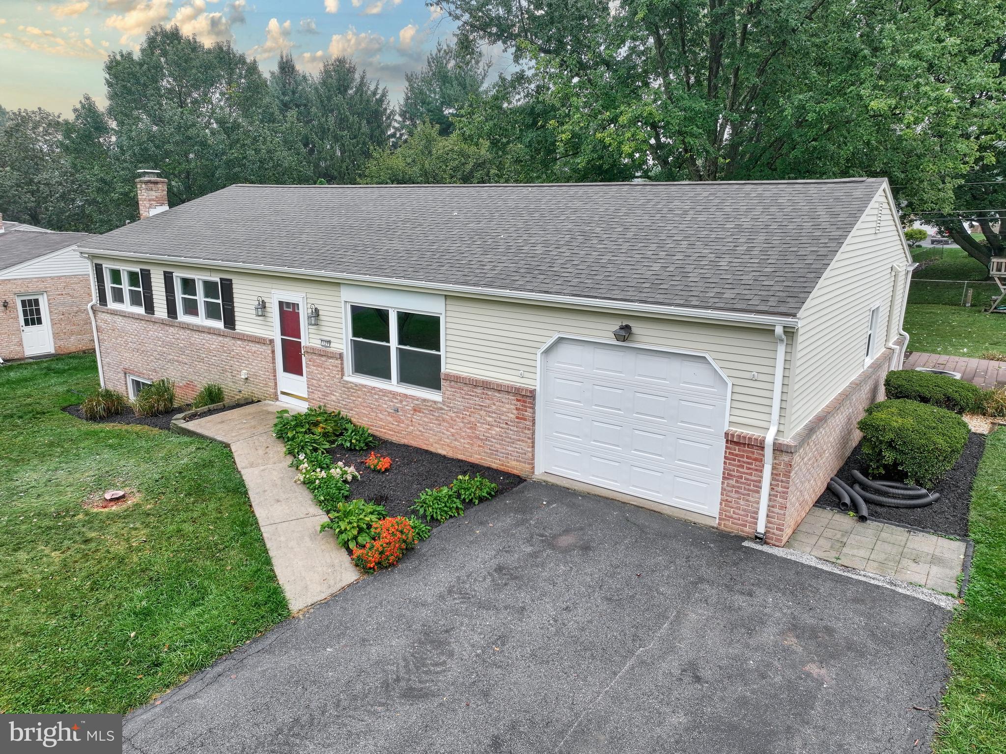 SPRING RUN ACRES - Residential