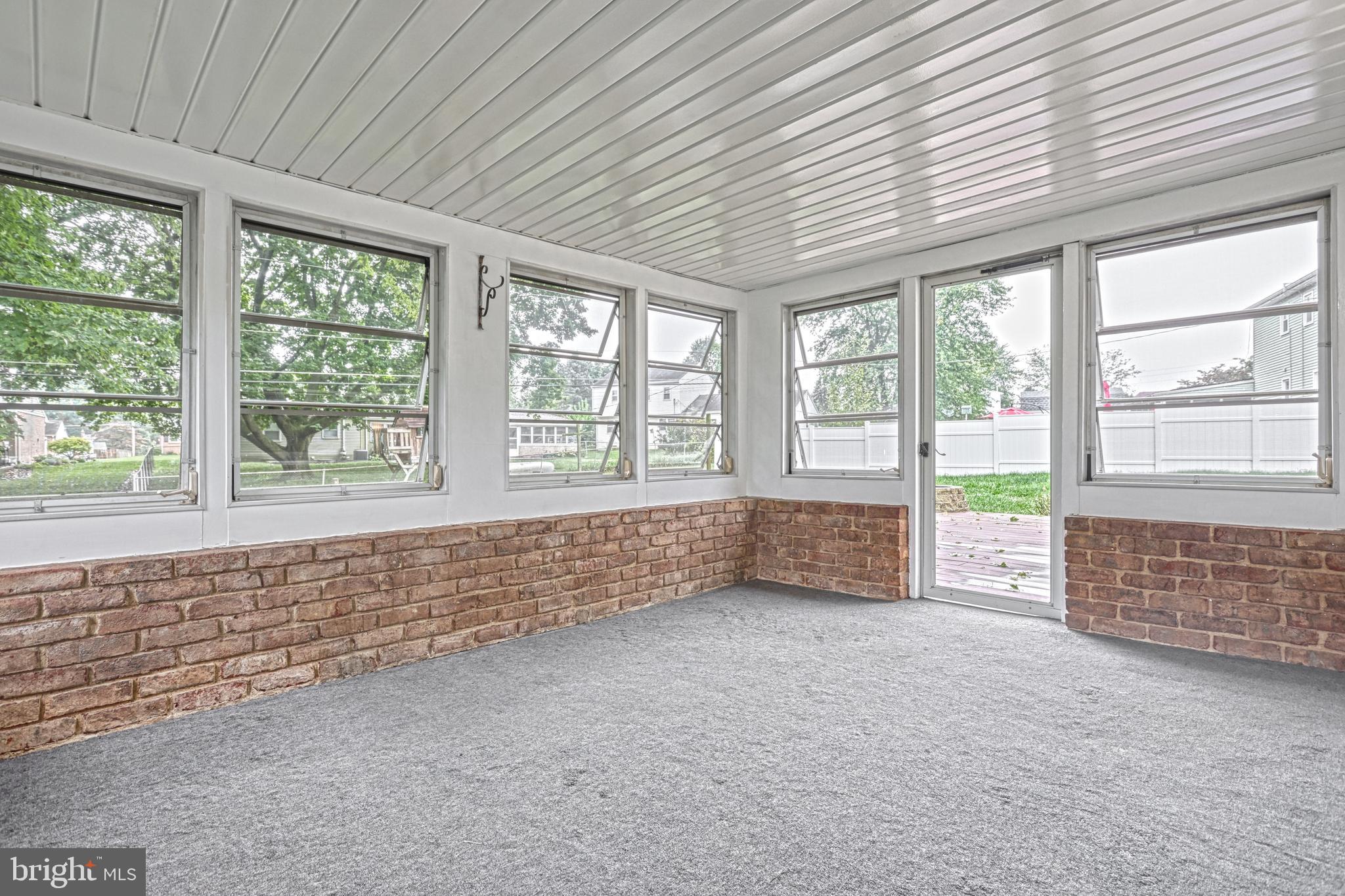 SPRING RUN ACRES - Residential