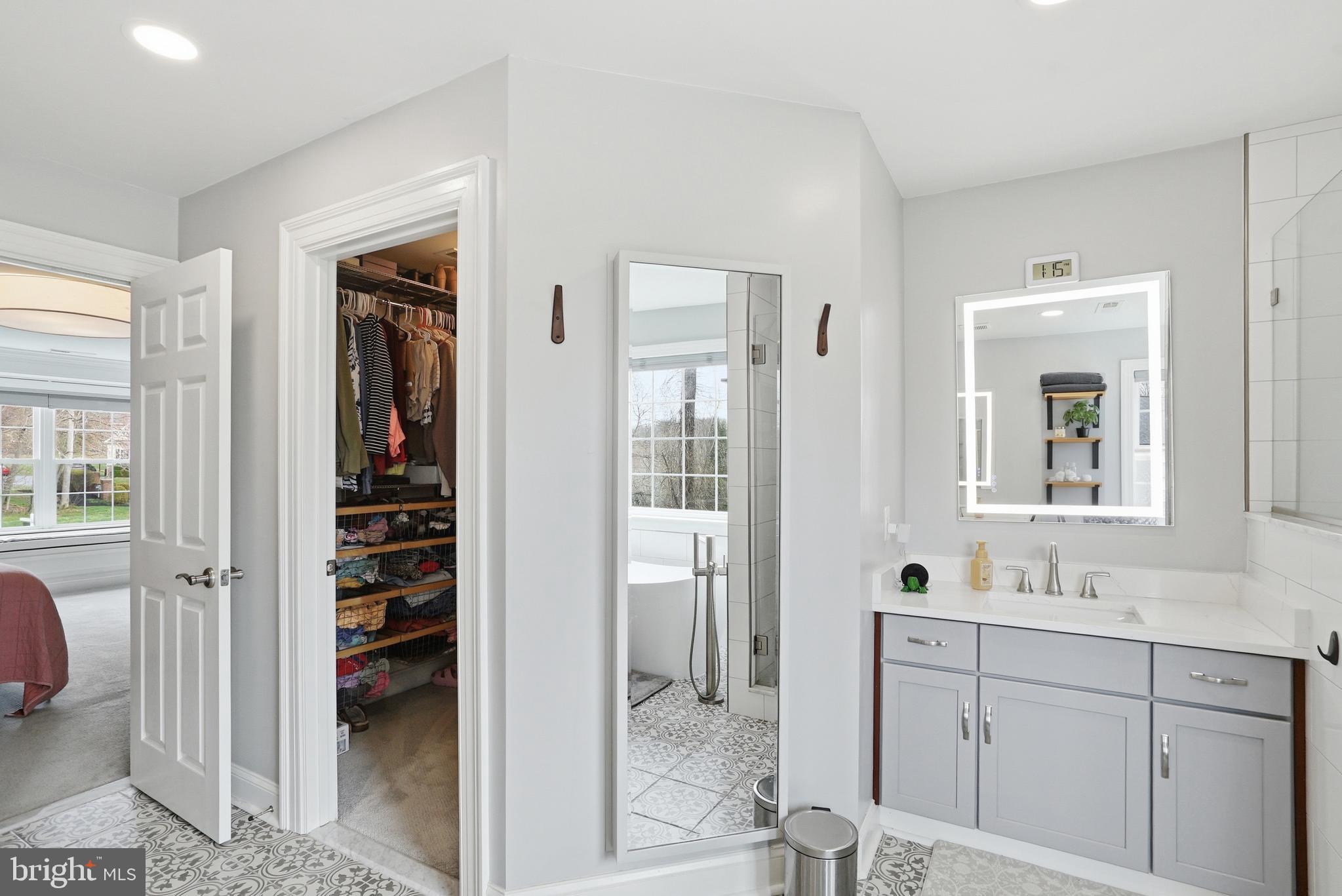 QUEENSBERRY - Residential