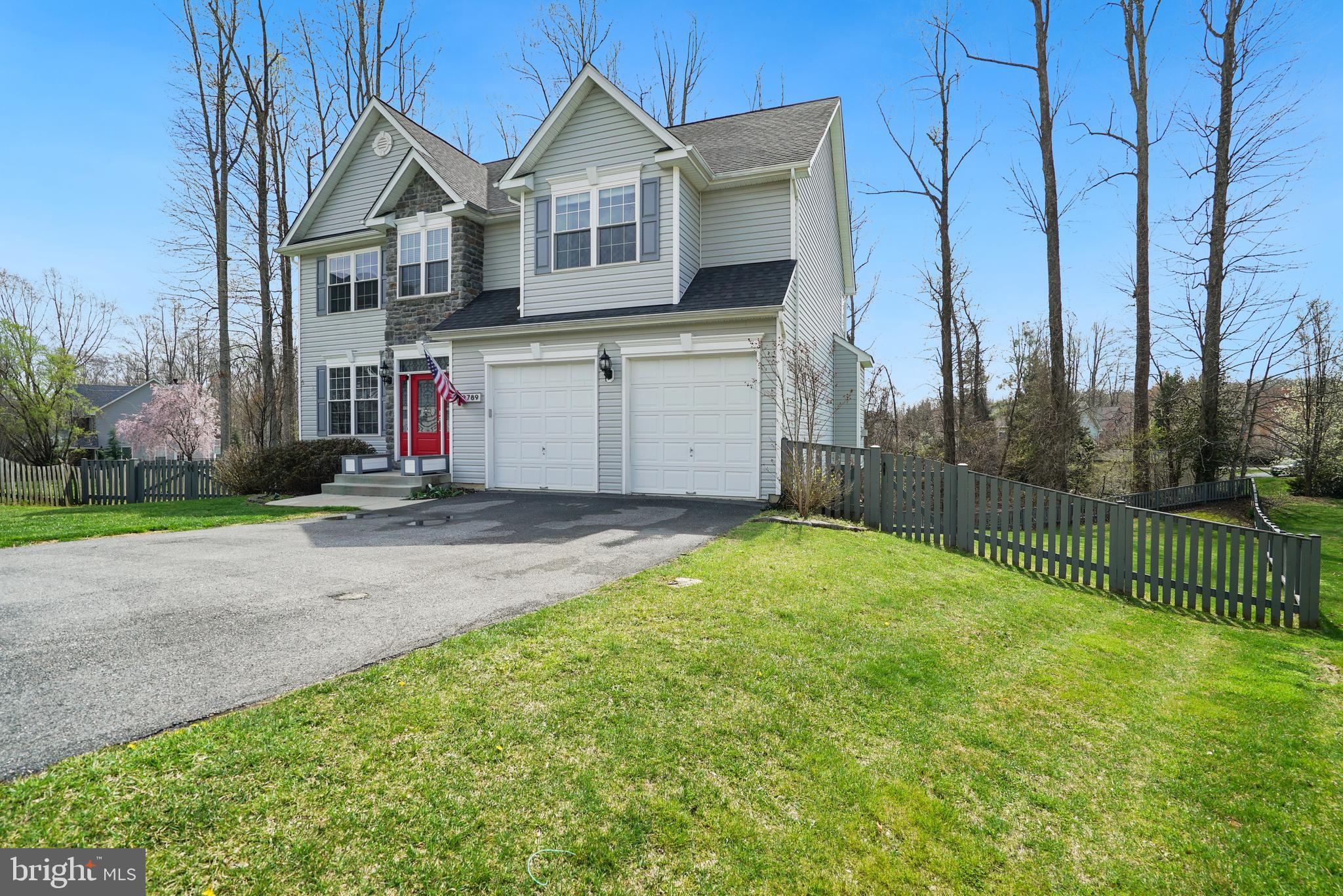 QUEENSBERRY - Residential