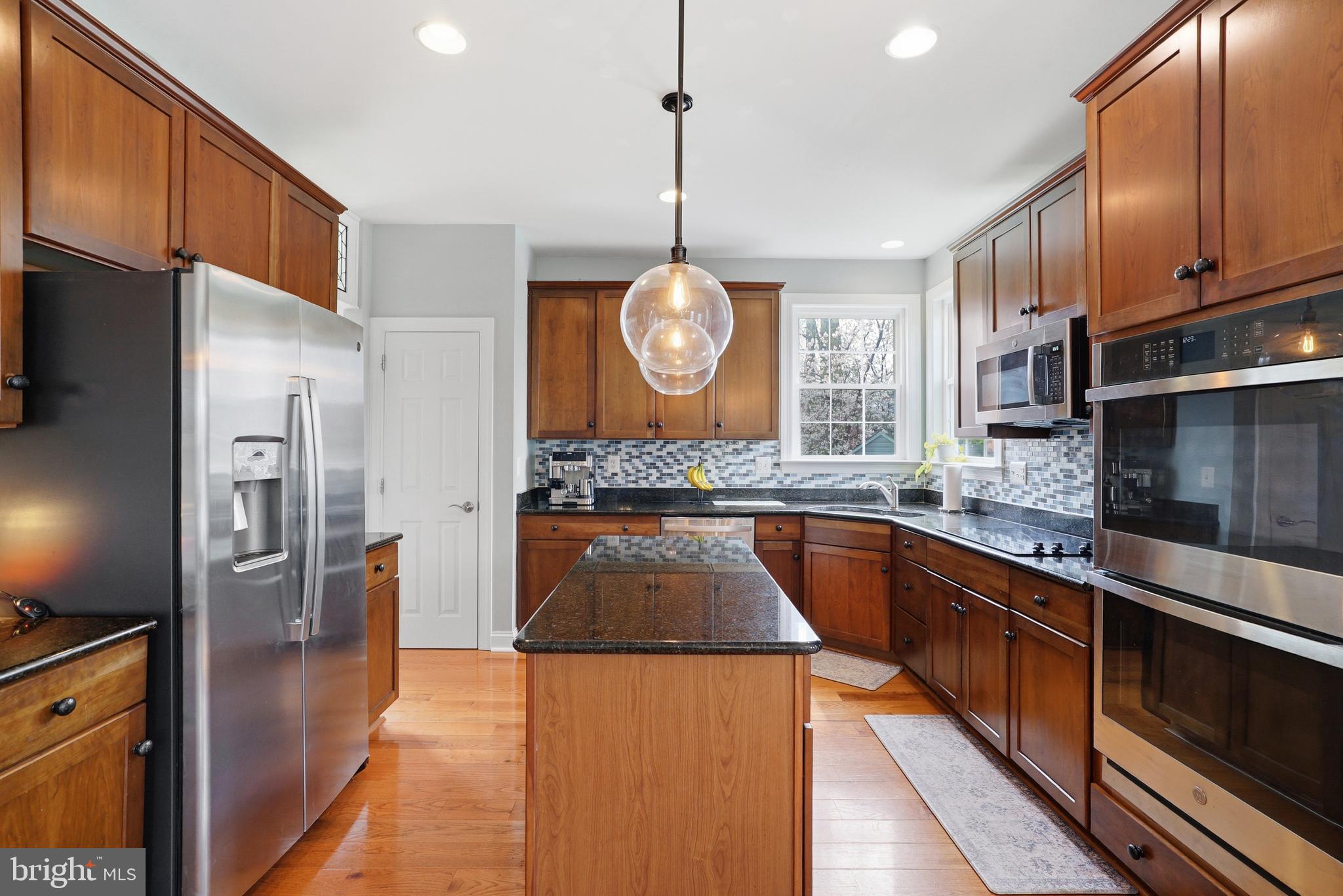 QUEENSBERRY - Residential