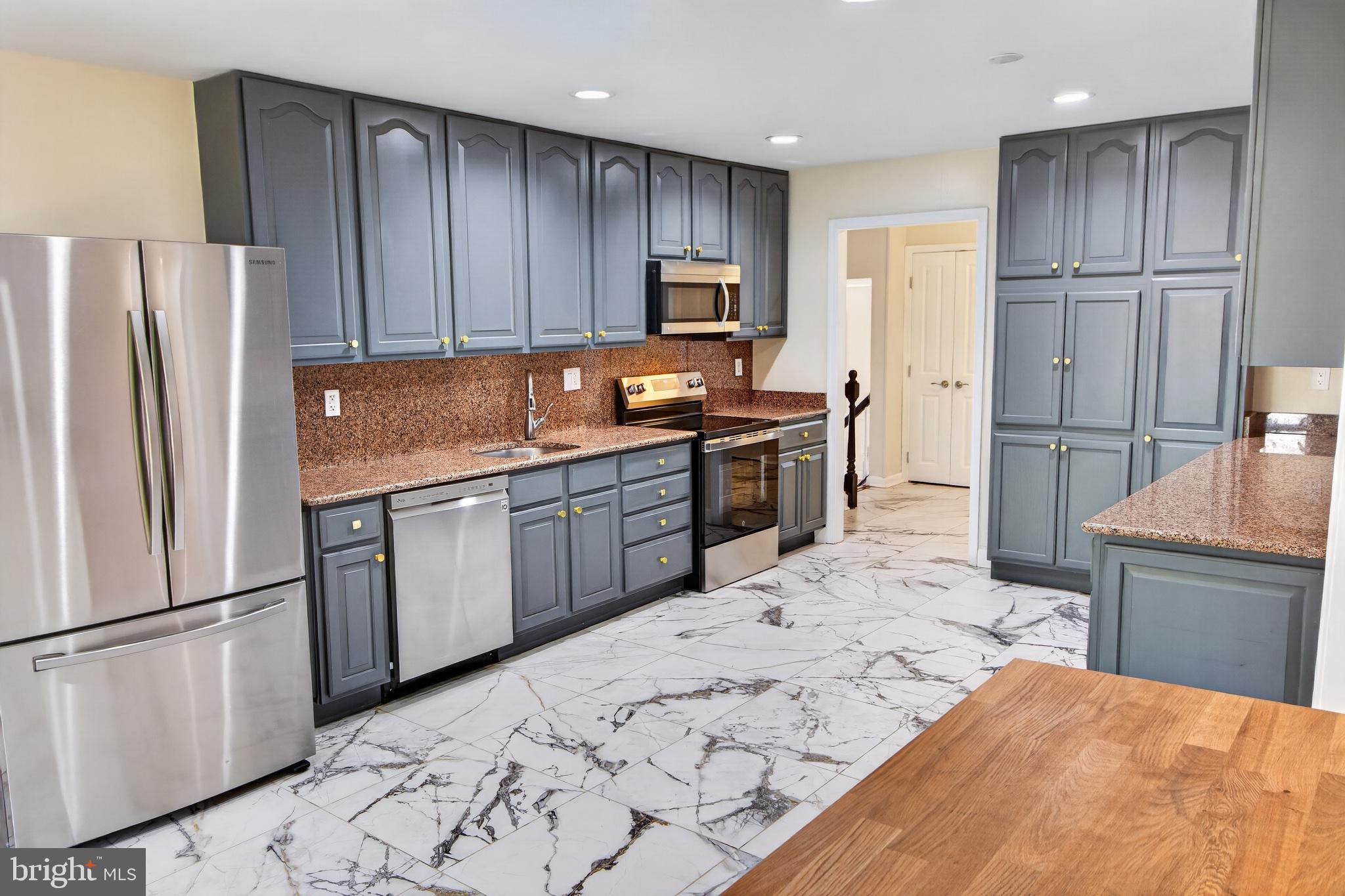 WESTLEIGH - Residential