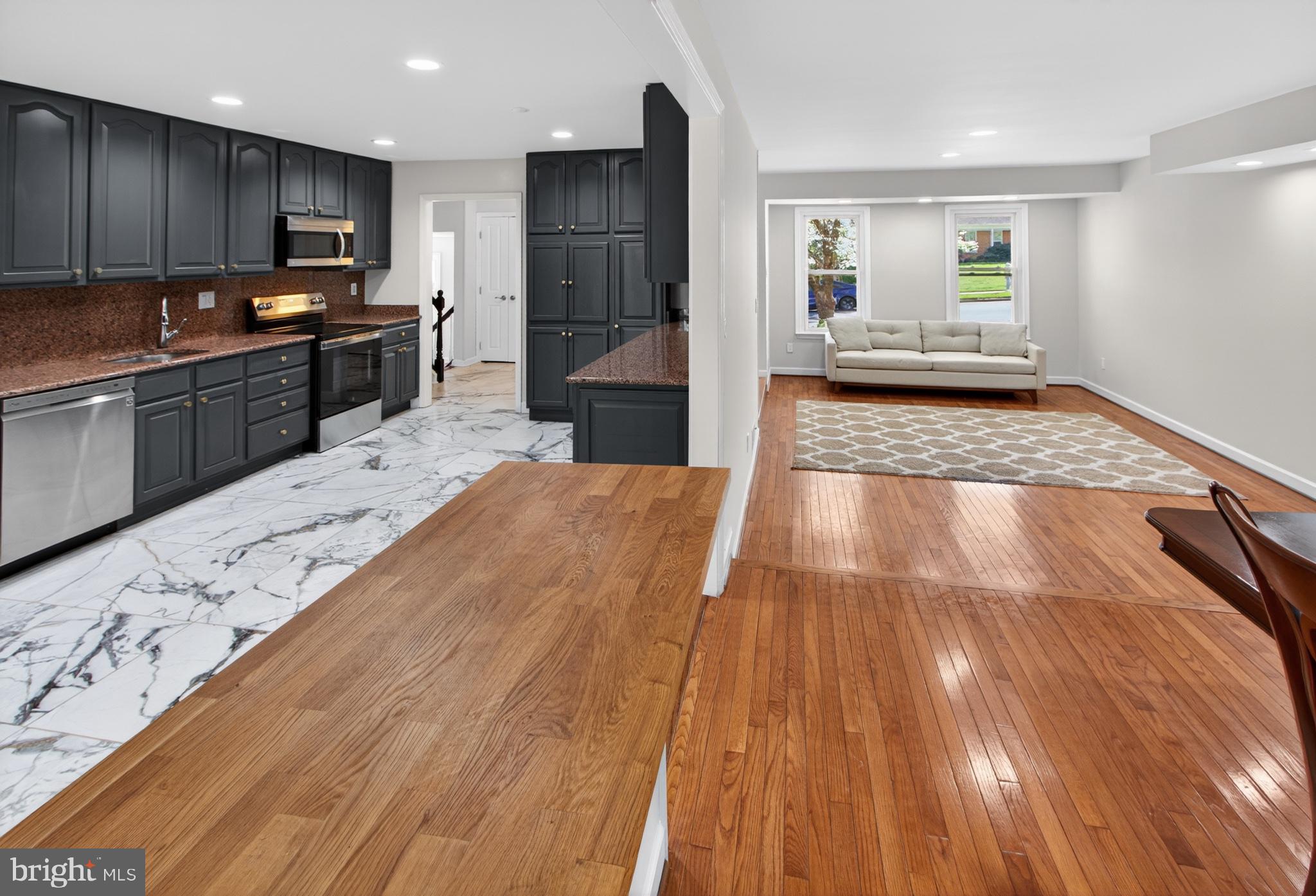 WESTLEIGH - Residential