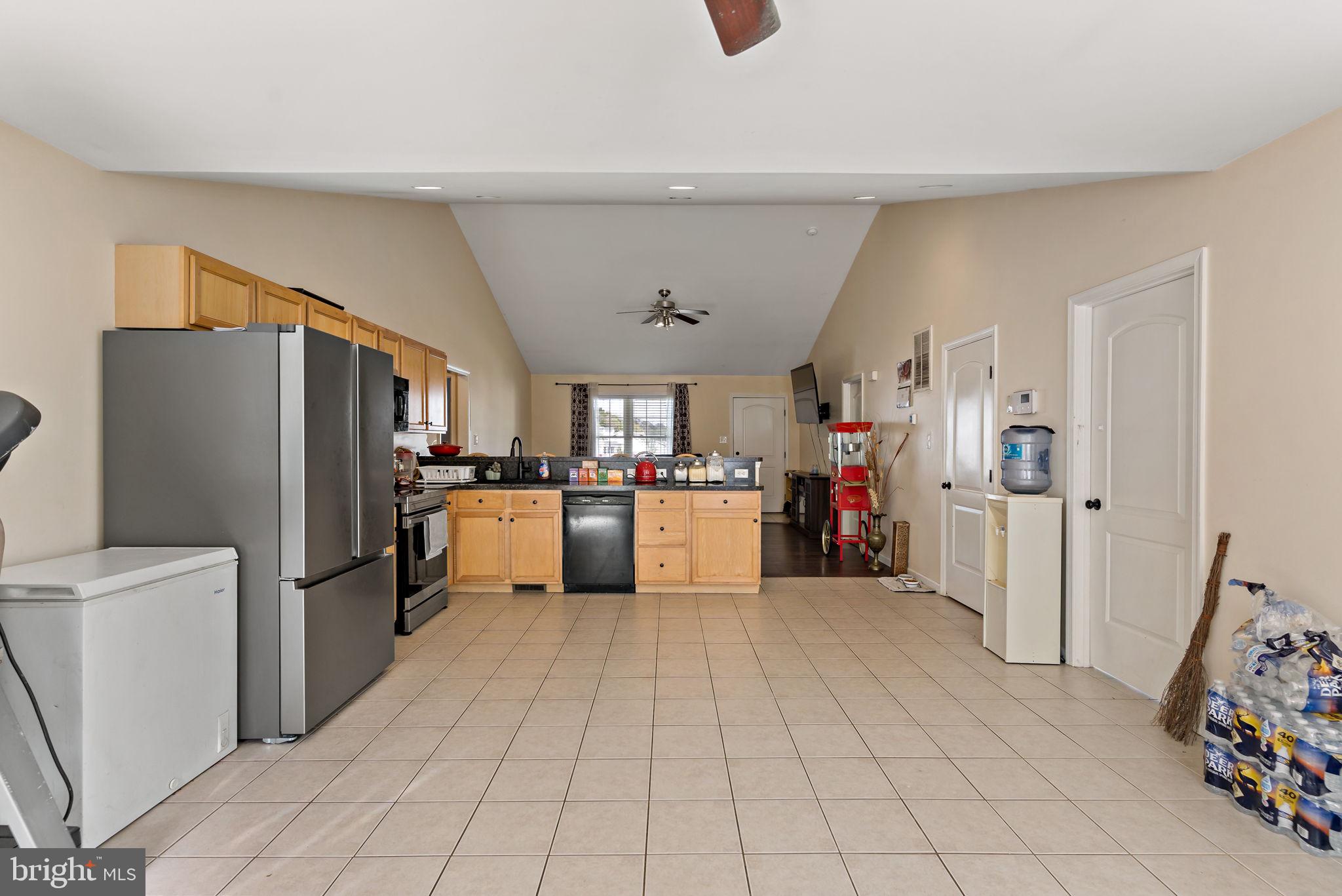 INWOOD VILLAGE - Residential