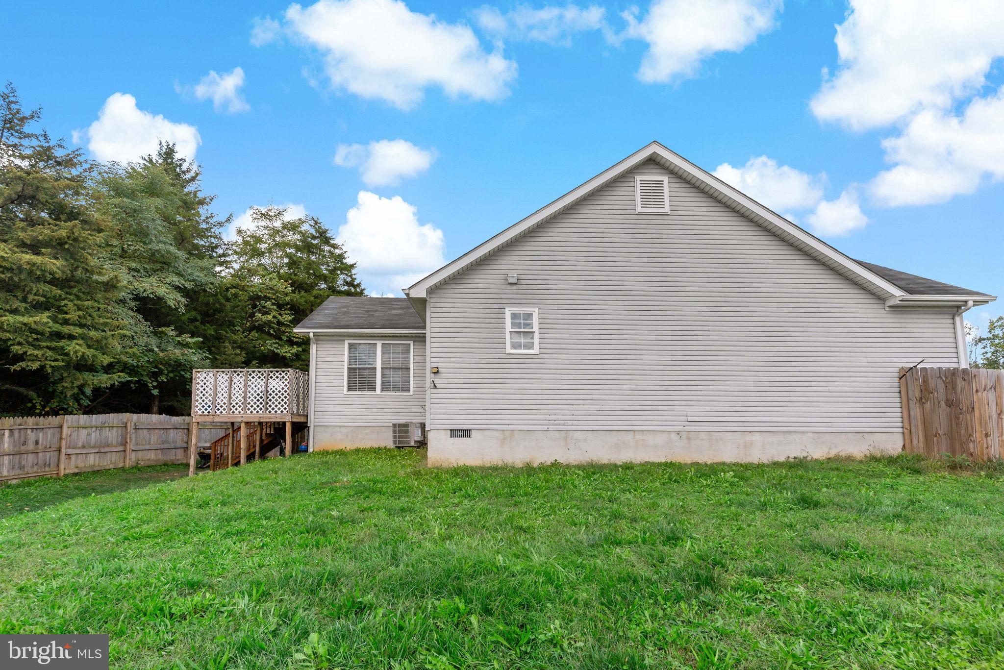 INWOOD VILLAGE - Residential