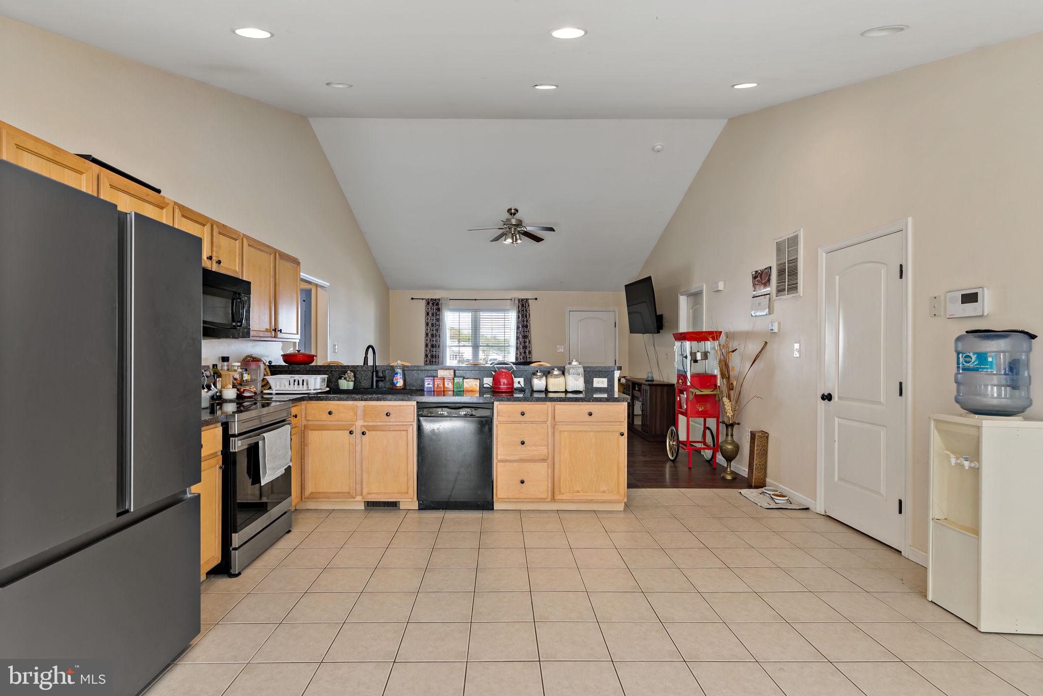 INWOOD VILLAGE - Residential