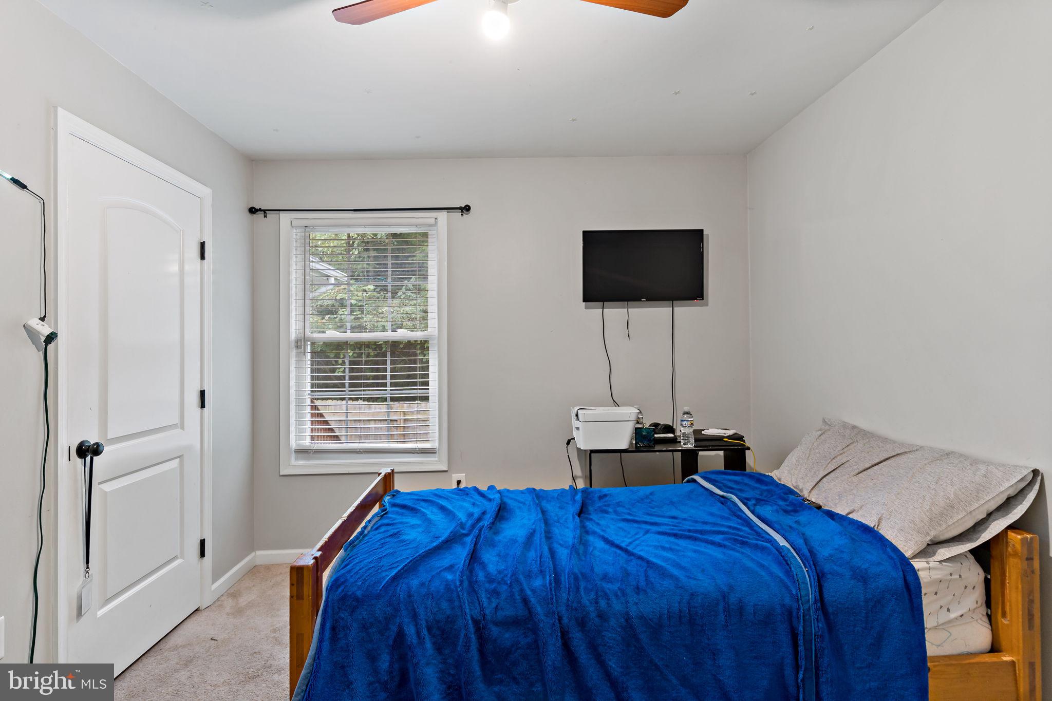 INWOOD VILLAGE - Residential