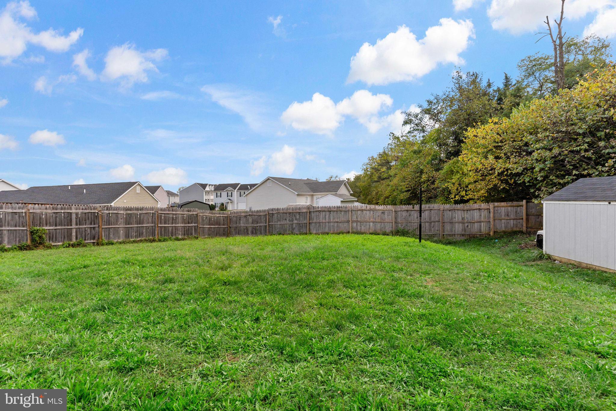 INWOOD VILLAGE - Residential