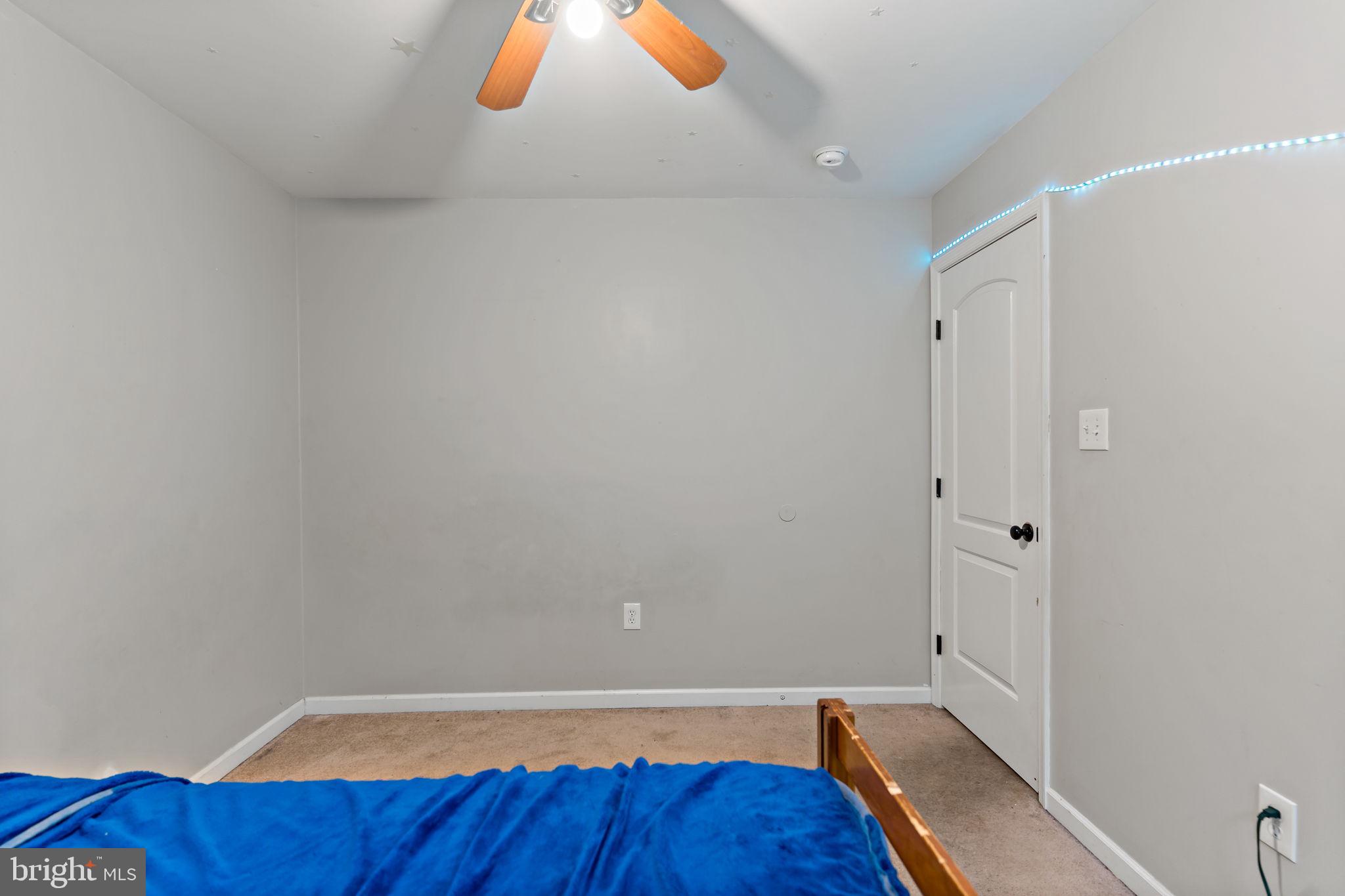 INWOOD VILLAGE - Residential