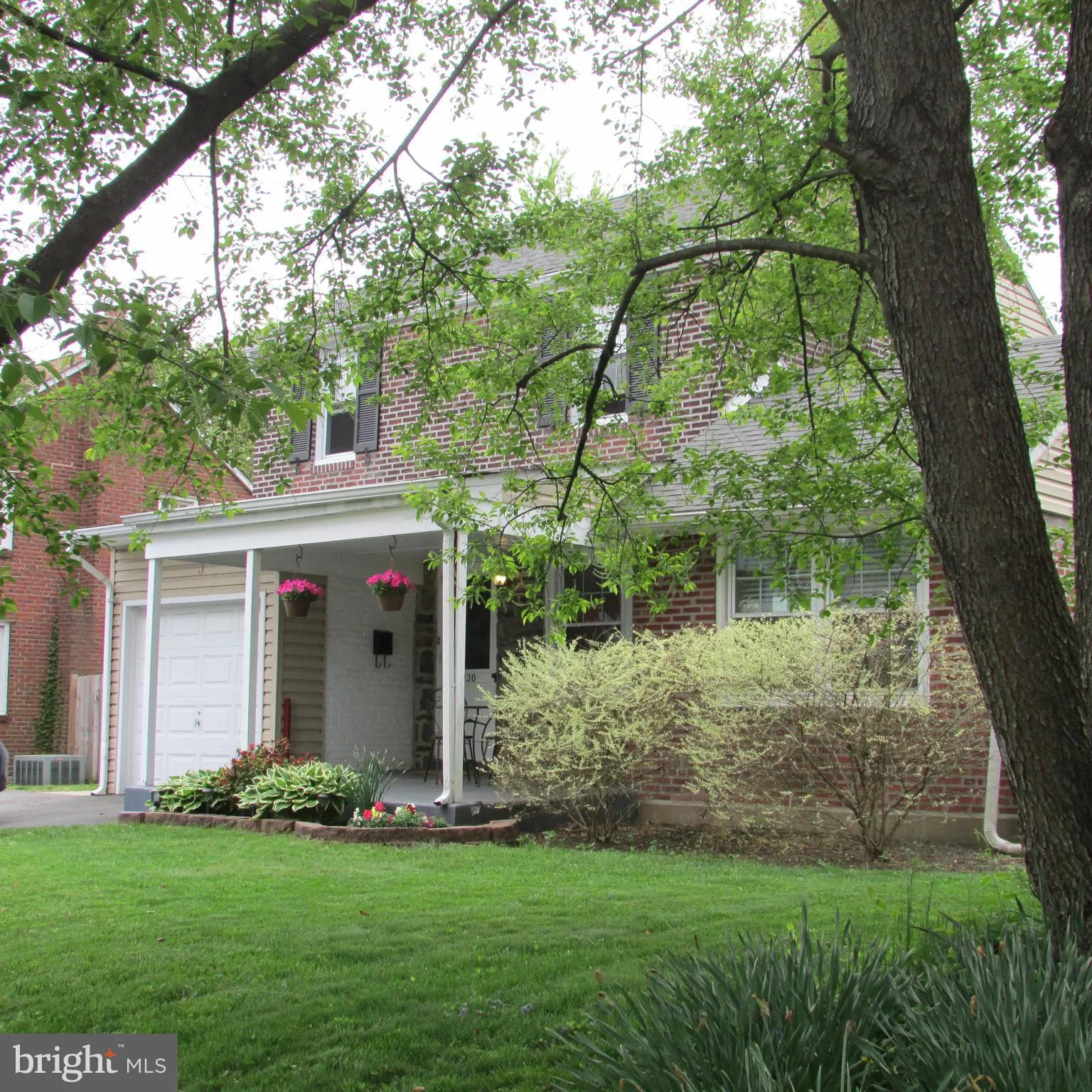 120 S Norwinden Drive, Springfield, PA 19064