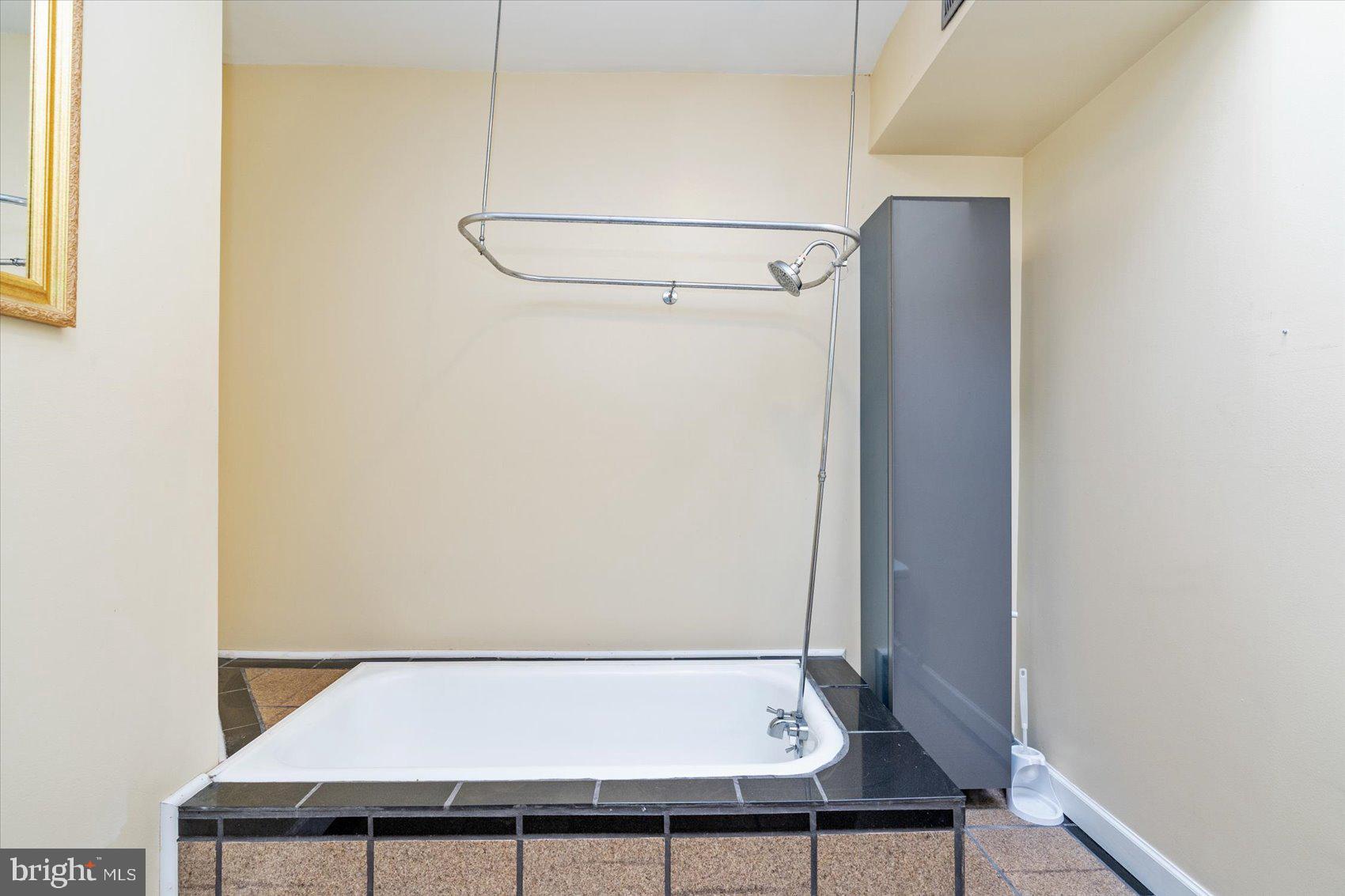 BAYVIEW - Residential