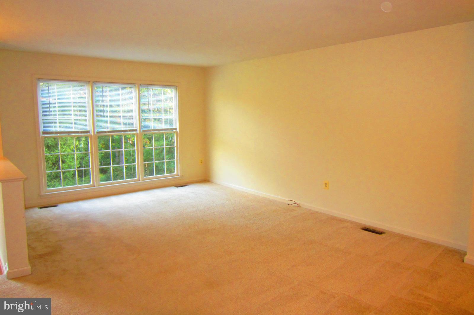 OLDE OAK RIDGE - Residential Lease