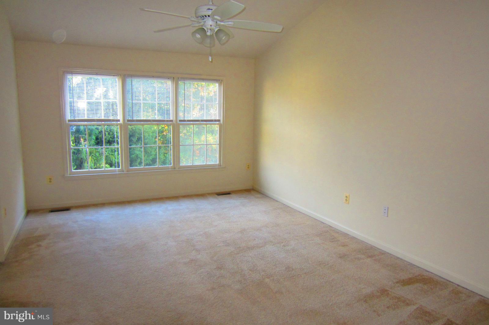 OLDE OAK RIDGE - Residential Lease