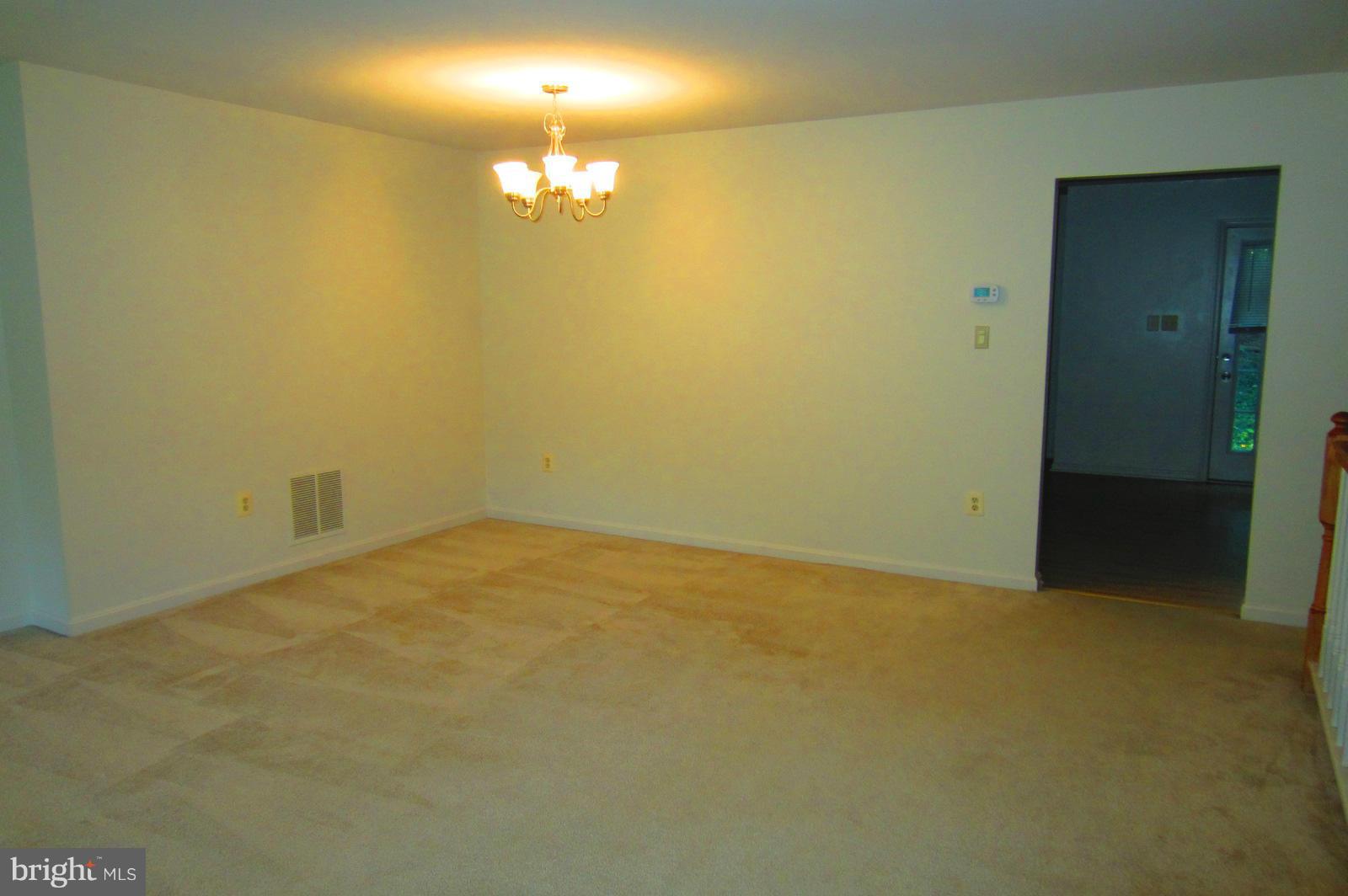 OLDE OAK RIDGE - Residential Lease