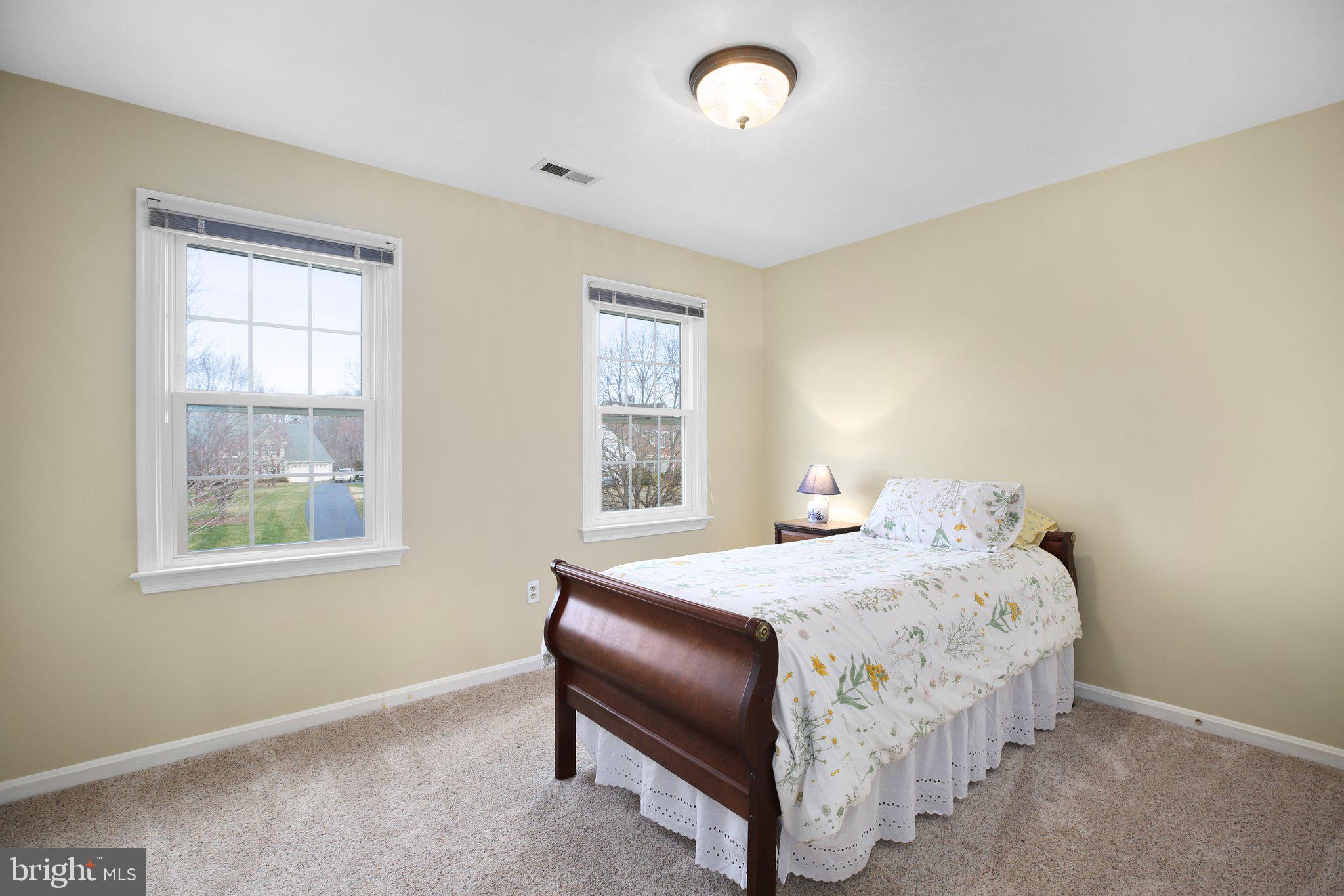 FOX POINT - Residential