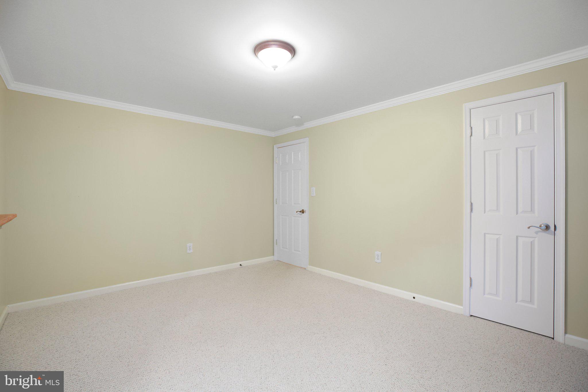 FOX POINT - Residential