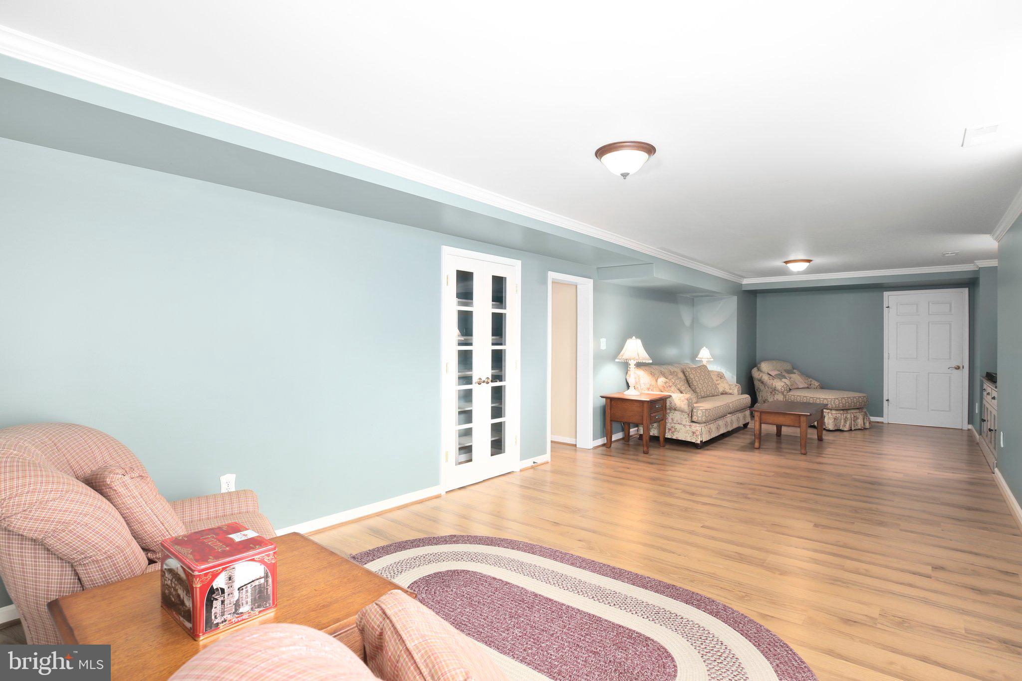 FOX POINT - Residential