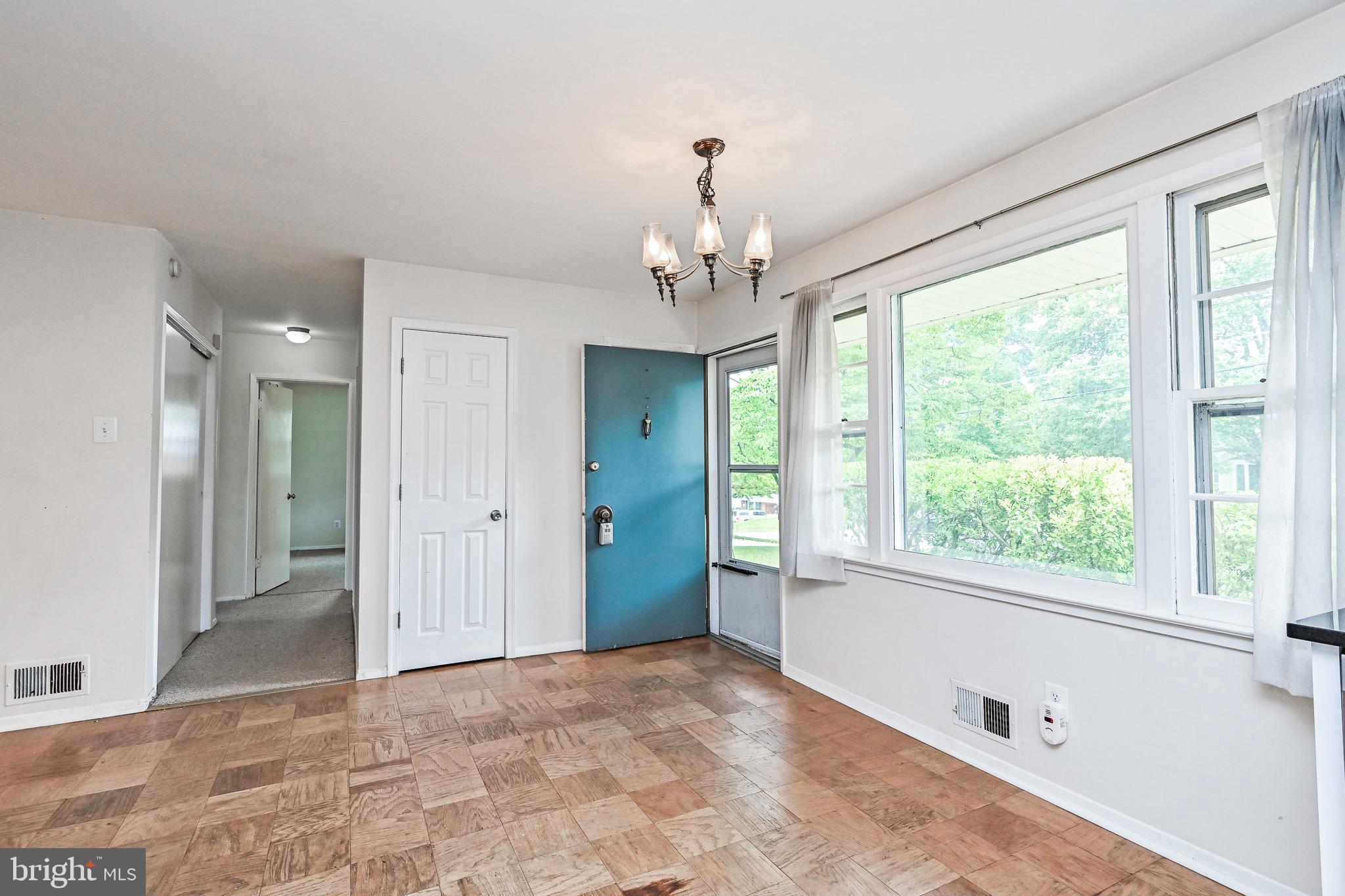 RAVENSWORTH - Residential