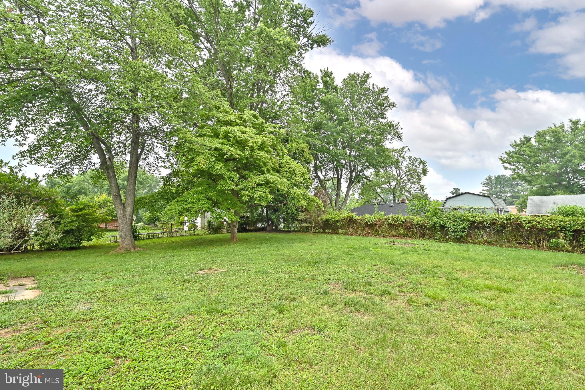 RAVENSWORTH - Residential