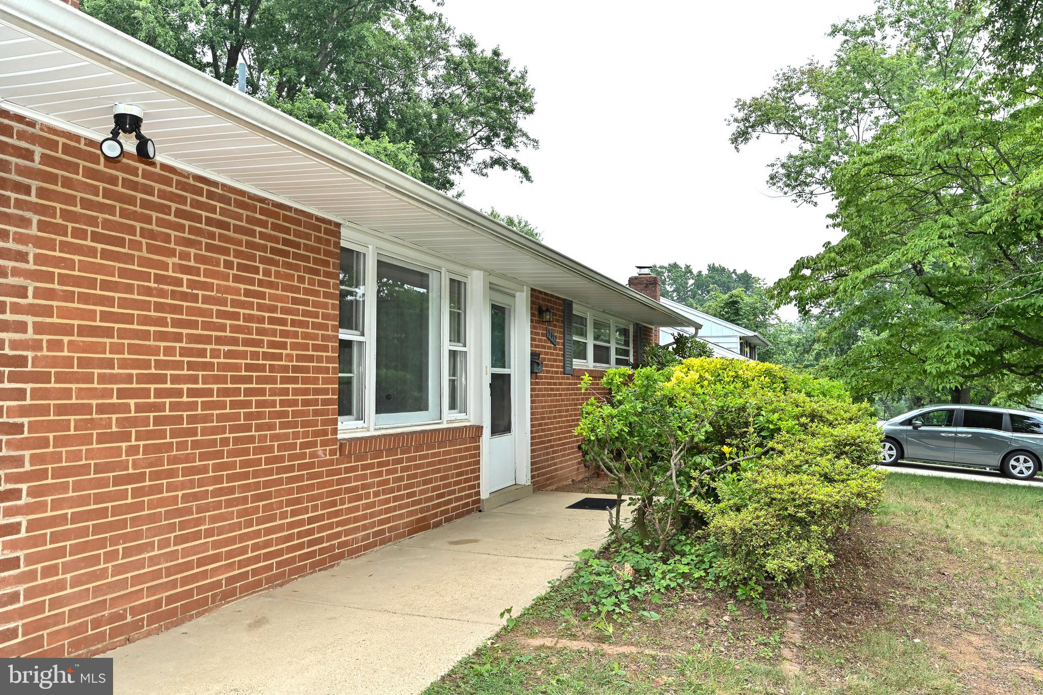 RAVENSWORTH - Residential