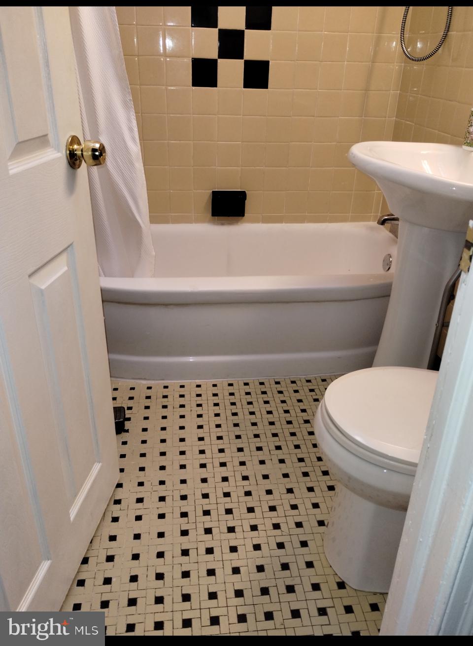 MAYFAIR - Residential