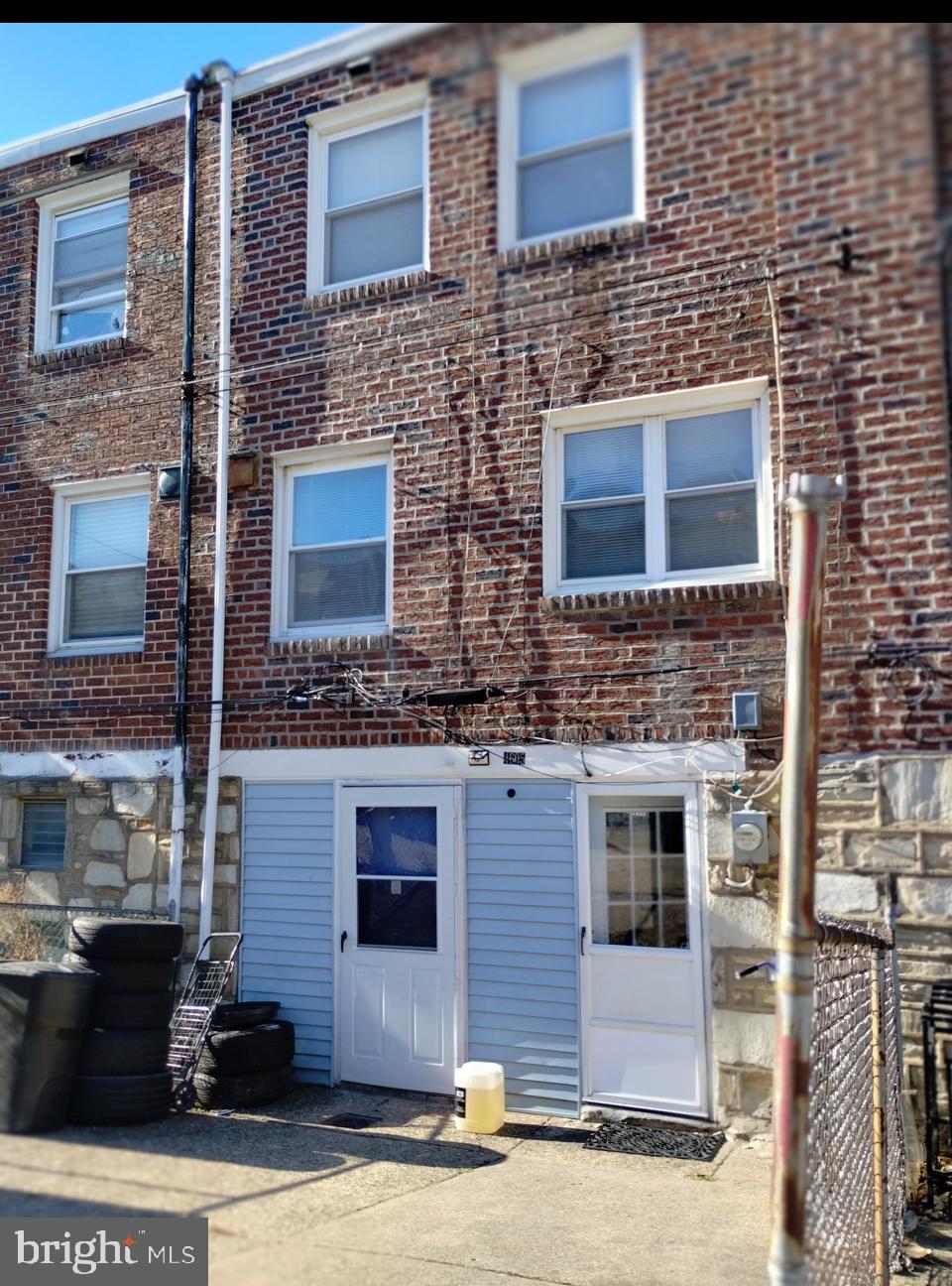 MAYFAIR - Residential