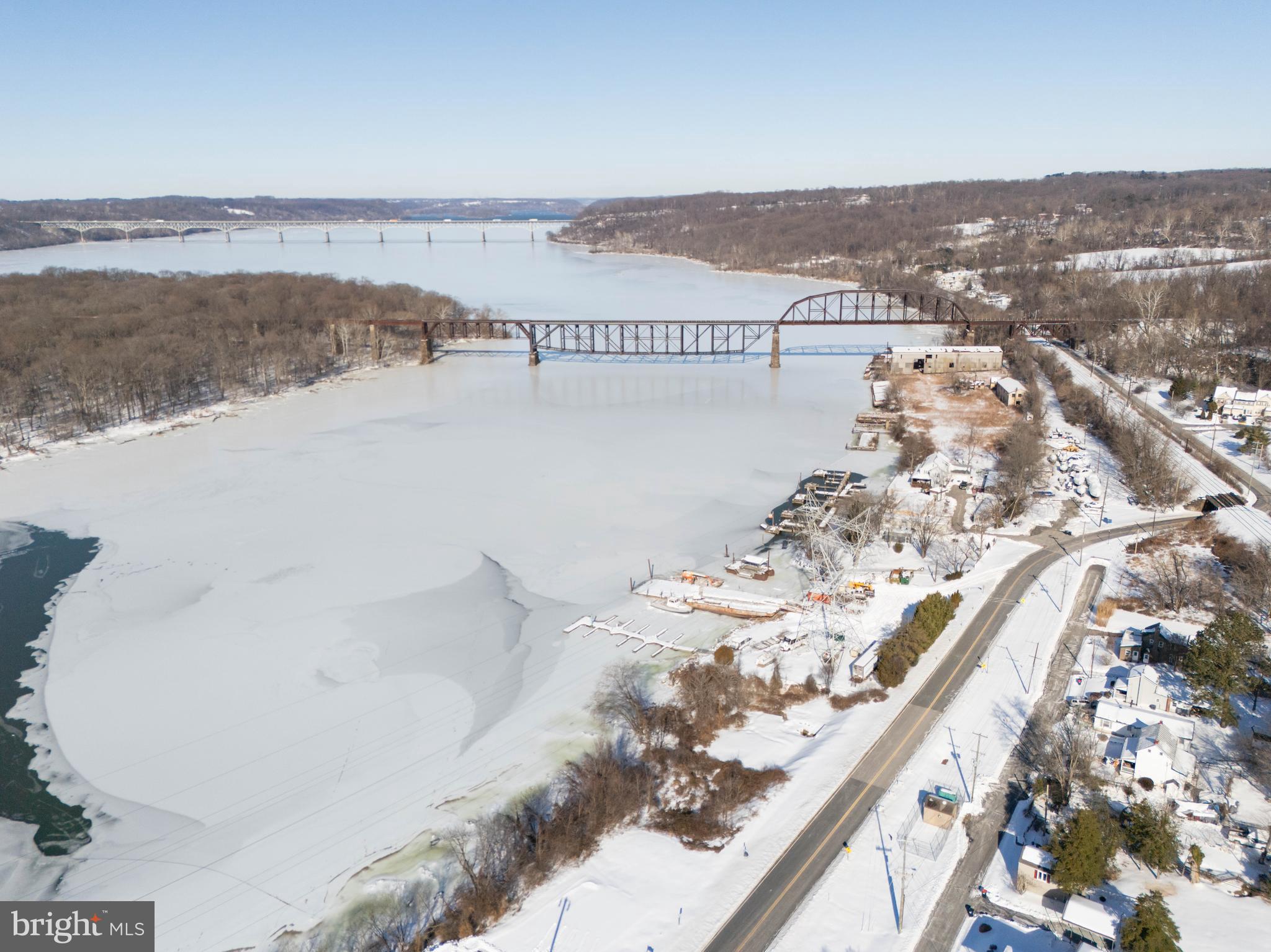 TOWN OF PERRYVILLE - Residential