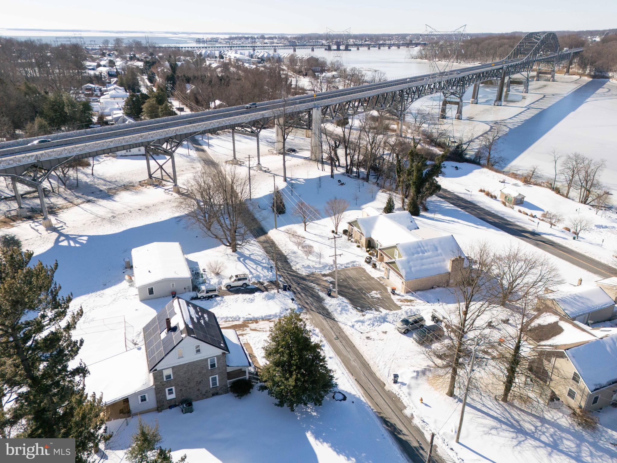 TOWN OF PERRYVILLE - Residential