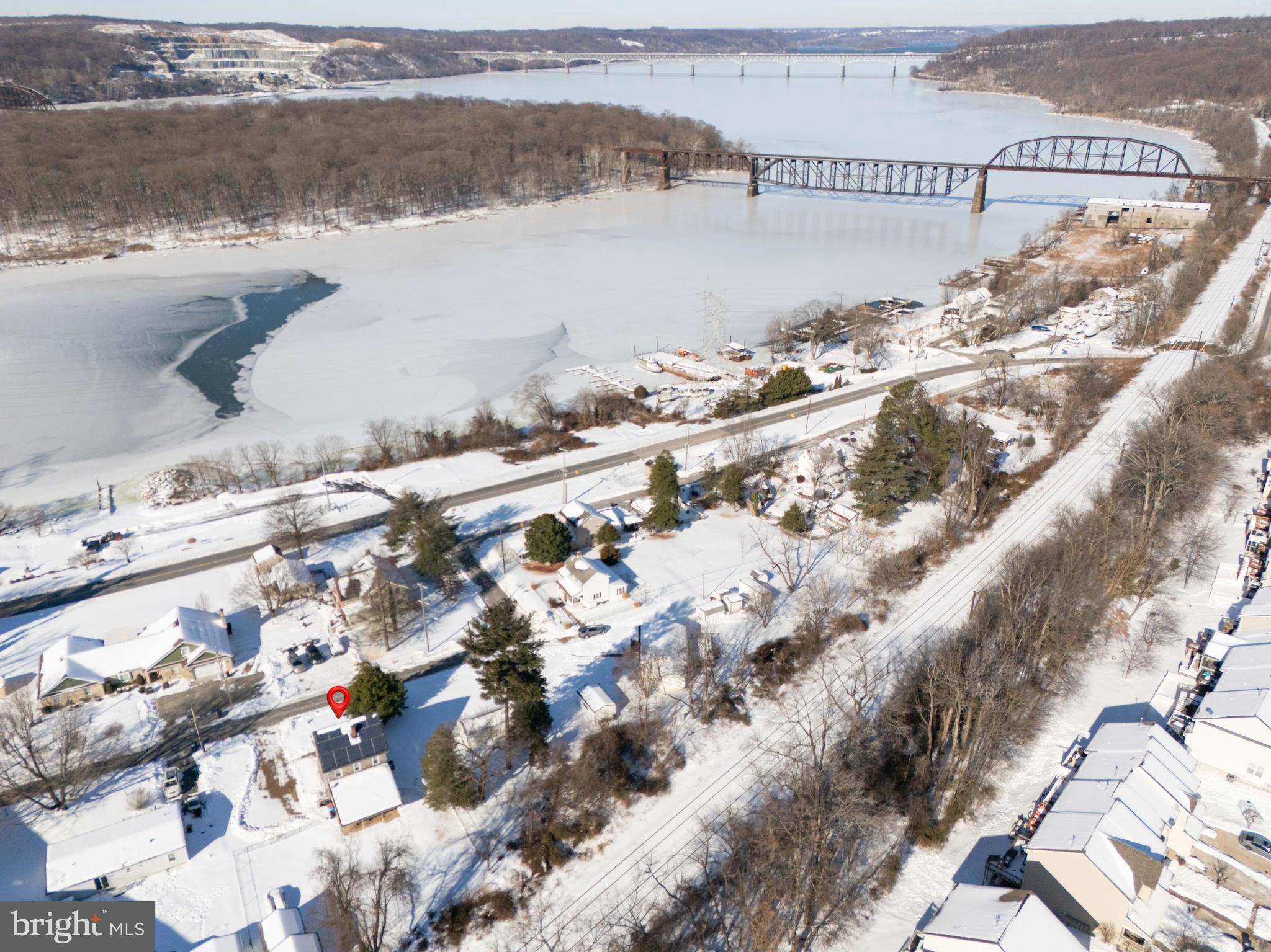 TOWN OF PERRYVILLE - Residential