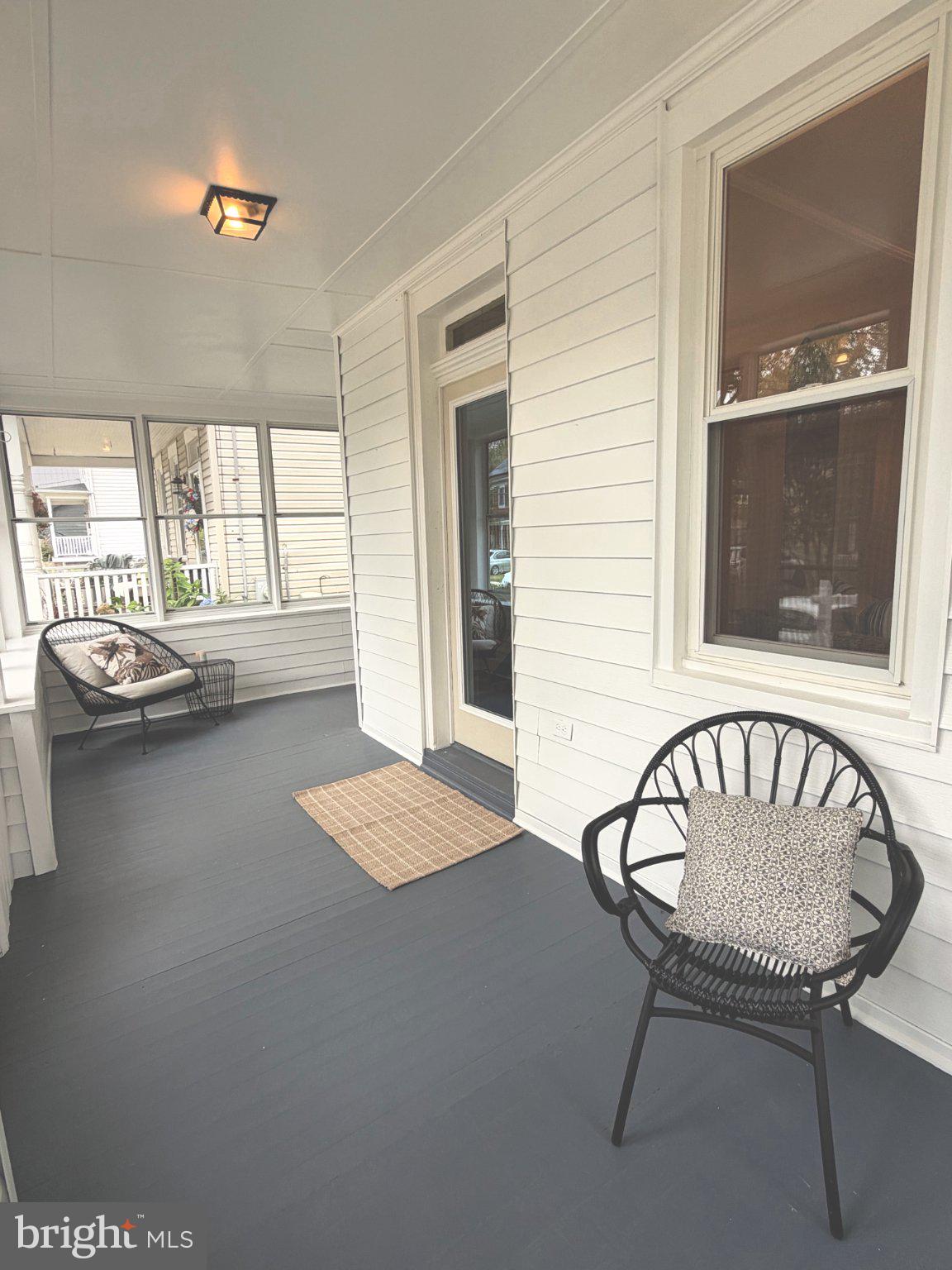 21 WOODLAWN AVENUE