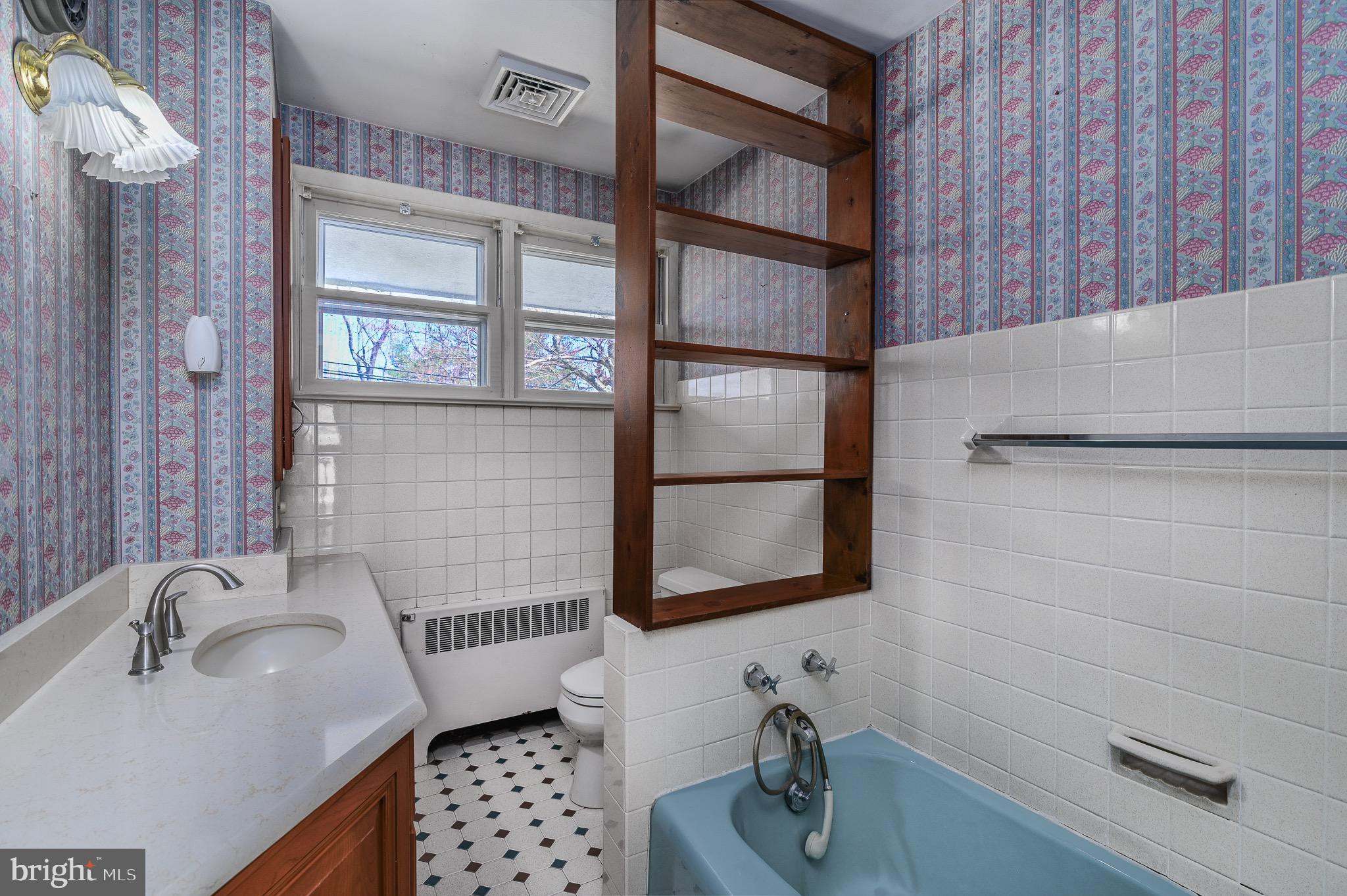 HUNTVIEW AT HORSES - Residential