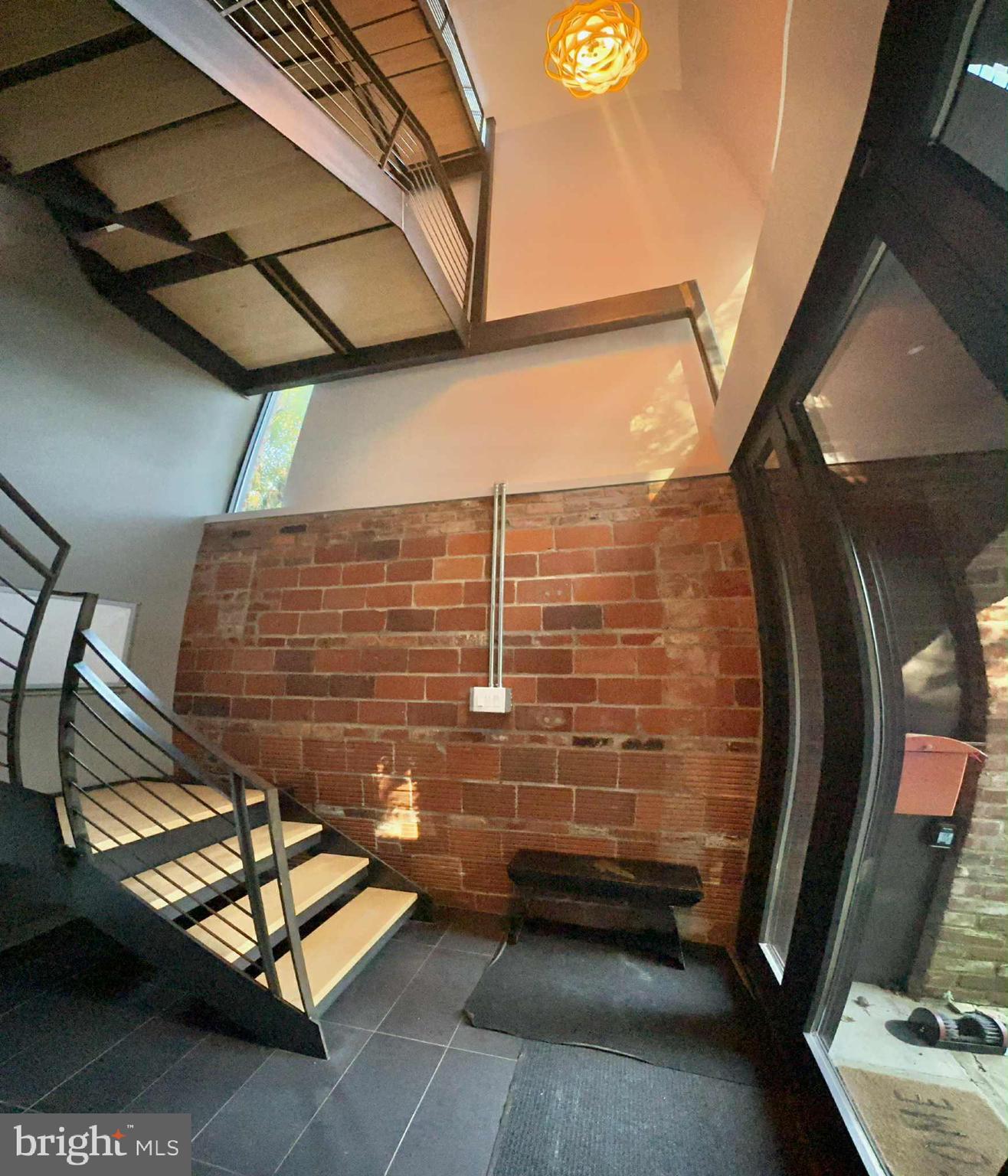 LYON VILLAGE - Residential Lease