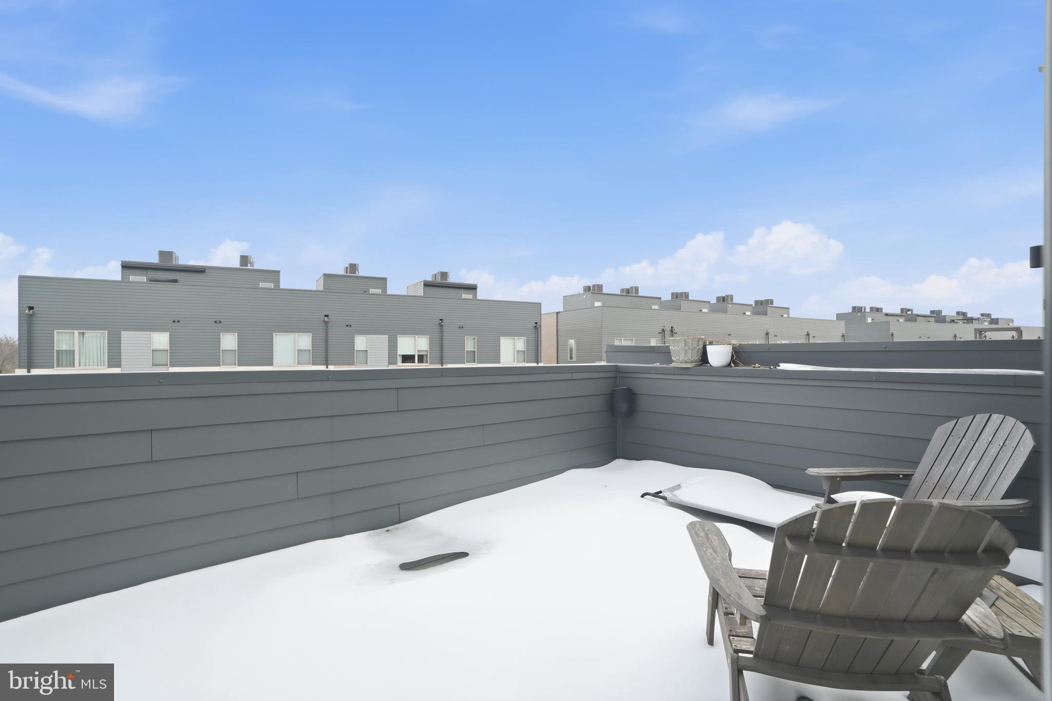 NORTHBANK - Residential