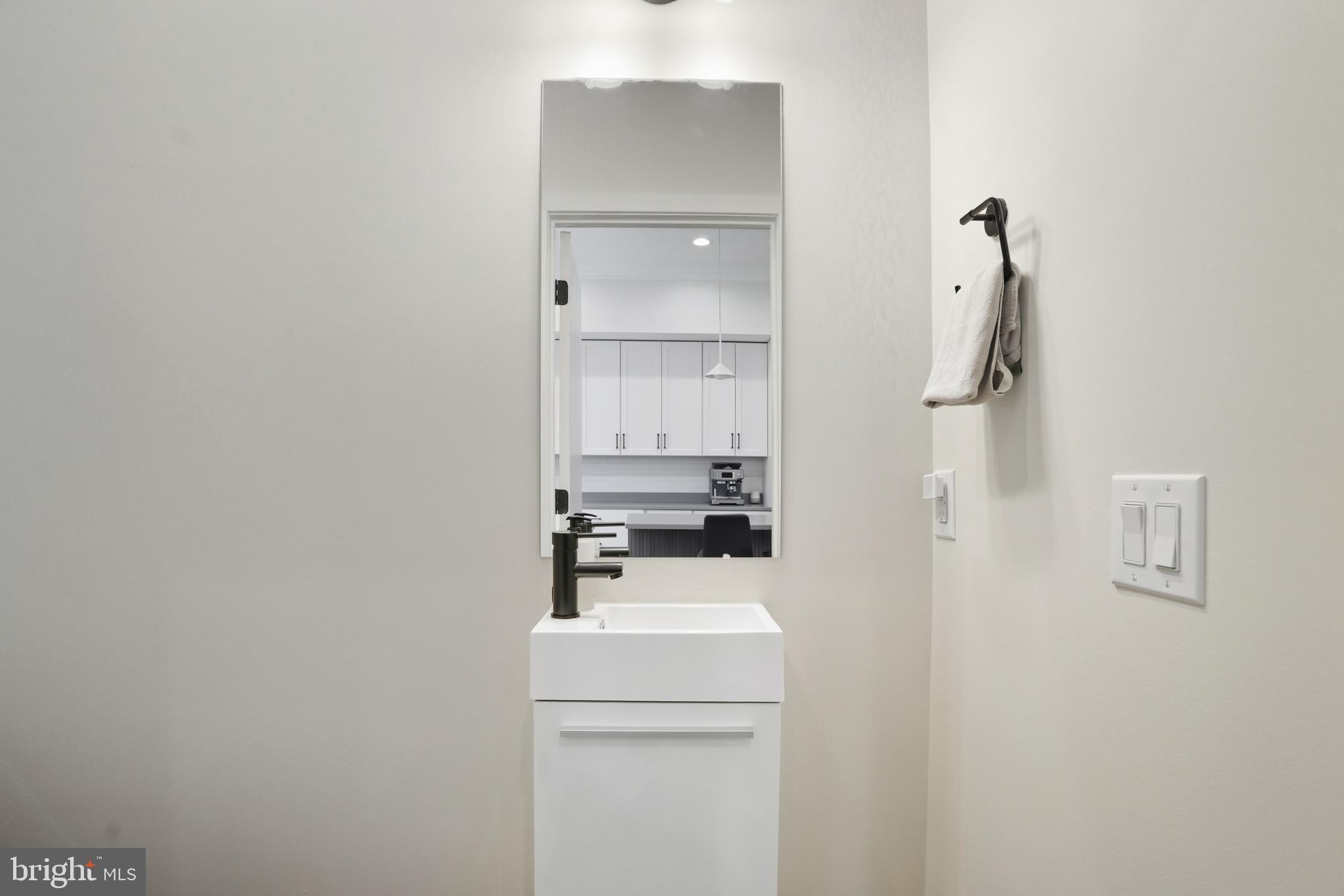 NORTHBANK - Residential