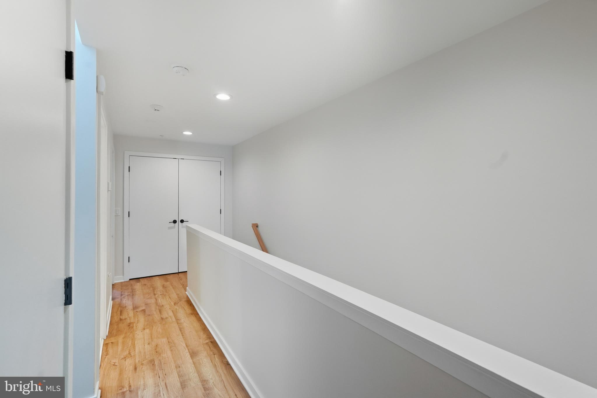 NORTHBANK - Residential