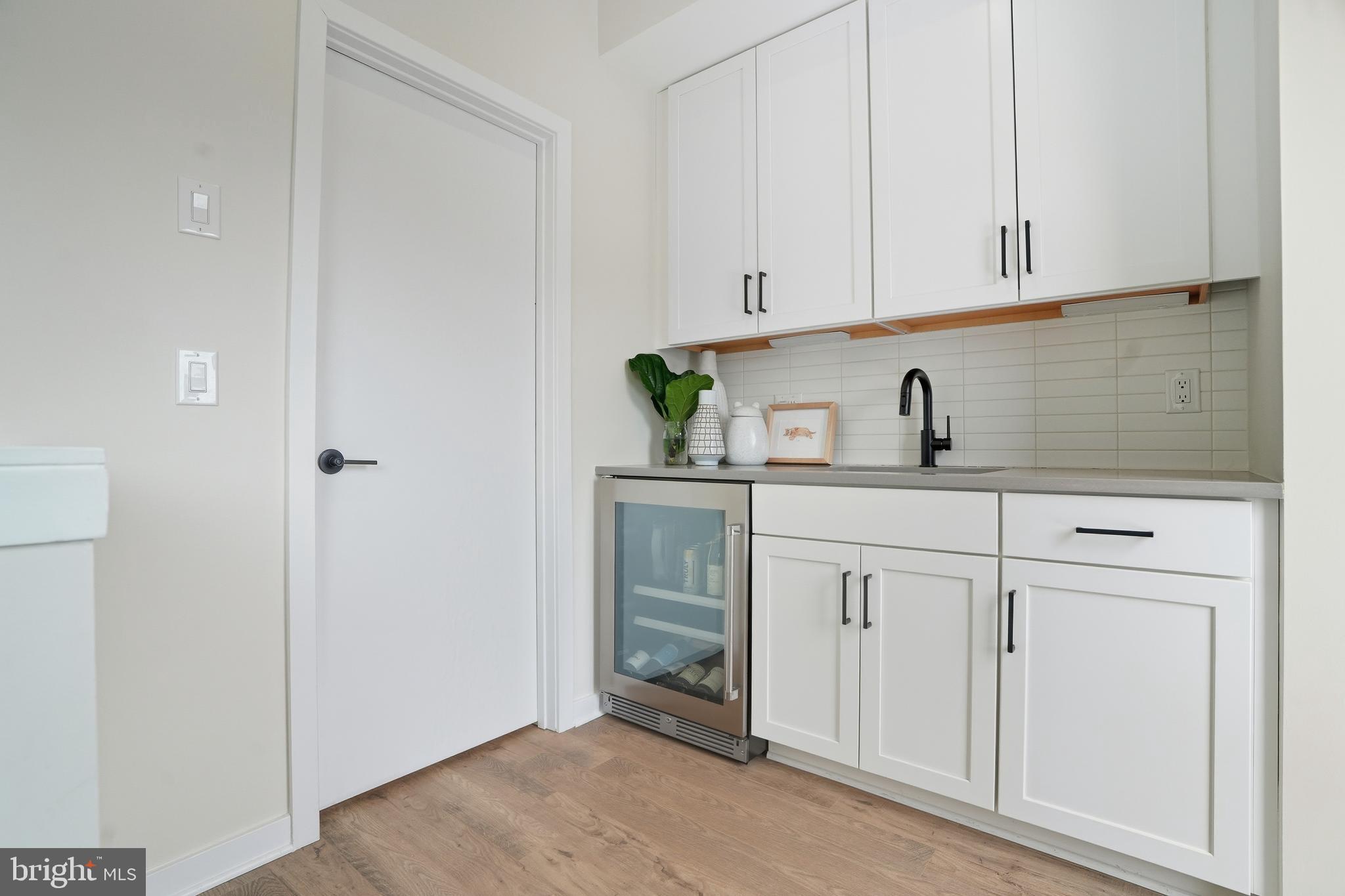 NORTHBANK - Residential