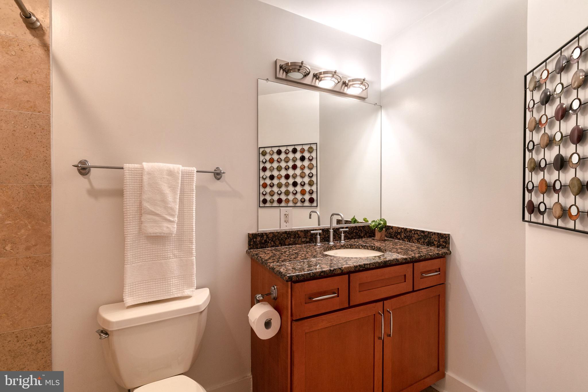 HARBOR EAST - Residential