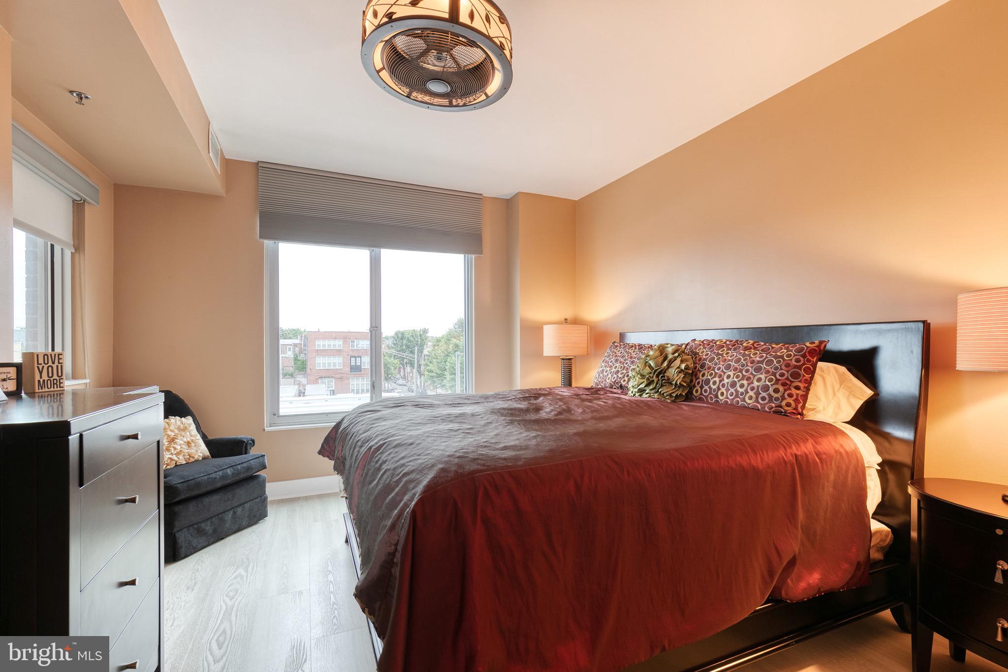 HARBOR EAST - Residential