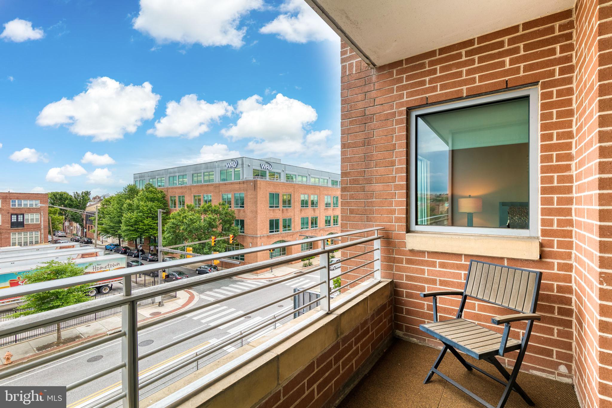 HARBOR EAST - Residential